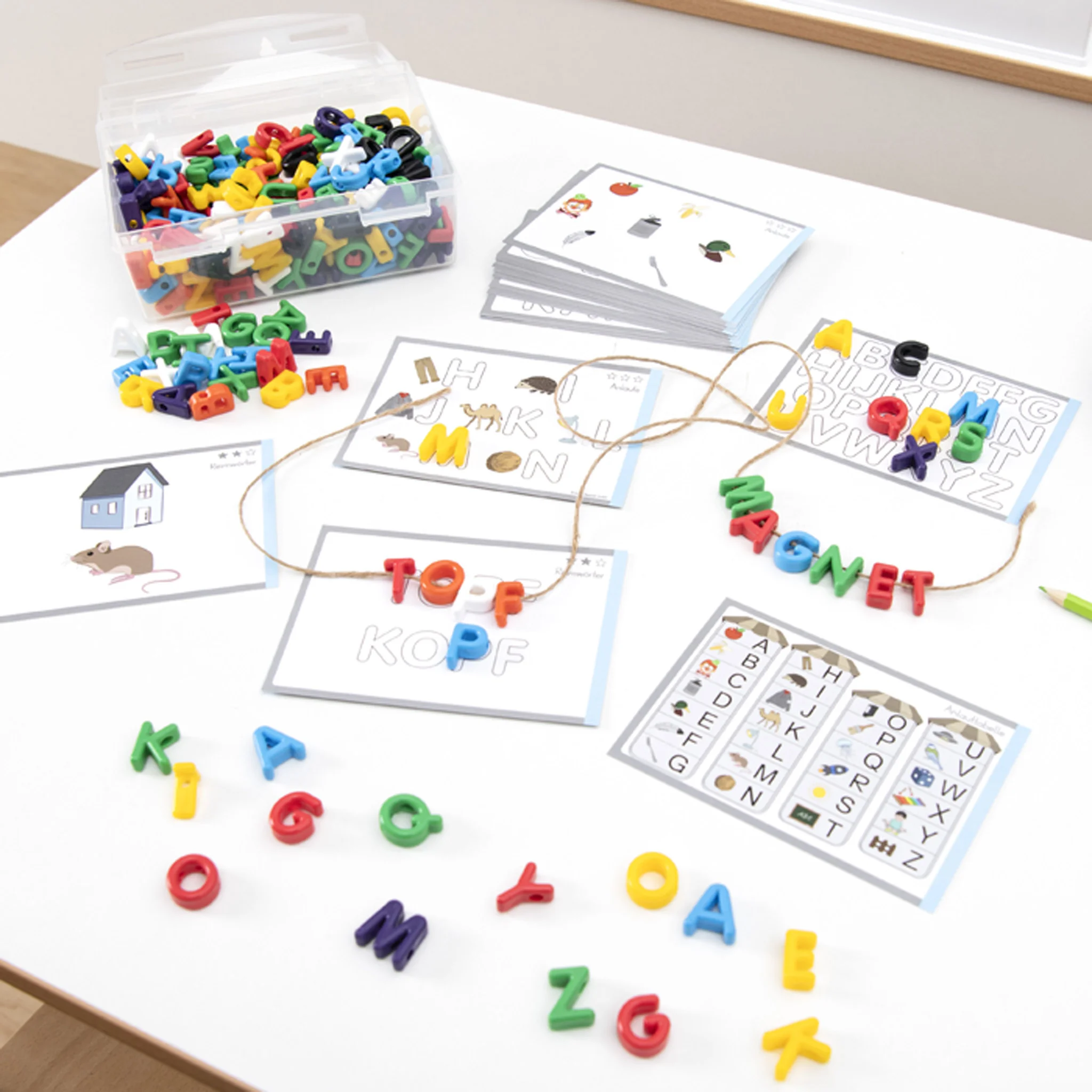 Alphabetmagnete, Buchstabenkarten, Bildungs-Spielzeug, bunte Buchstaben, magnetisches System