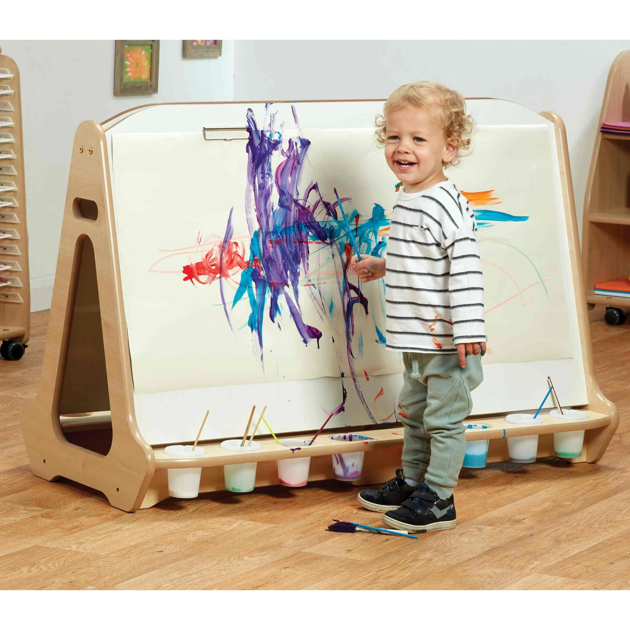 Kinderkünstler, Malbrett, Kunstwerk, Farben, Puzzlesständer