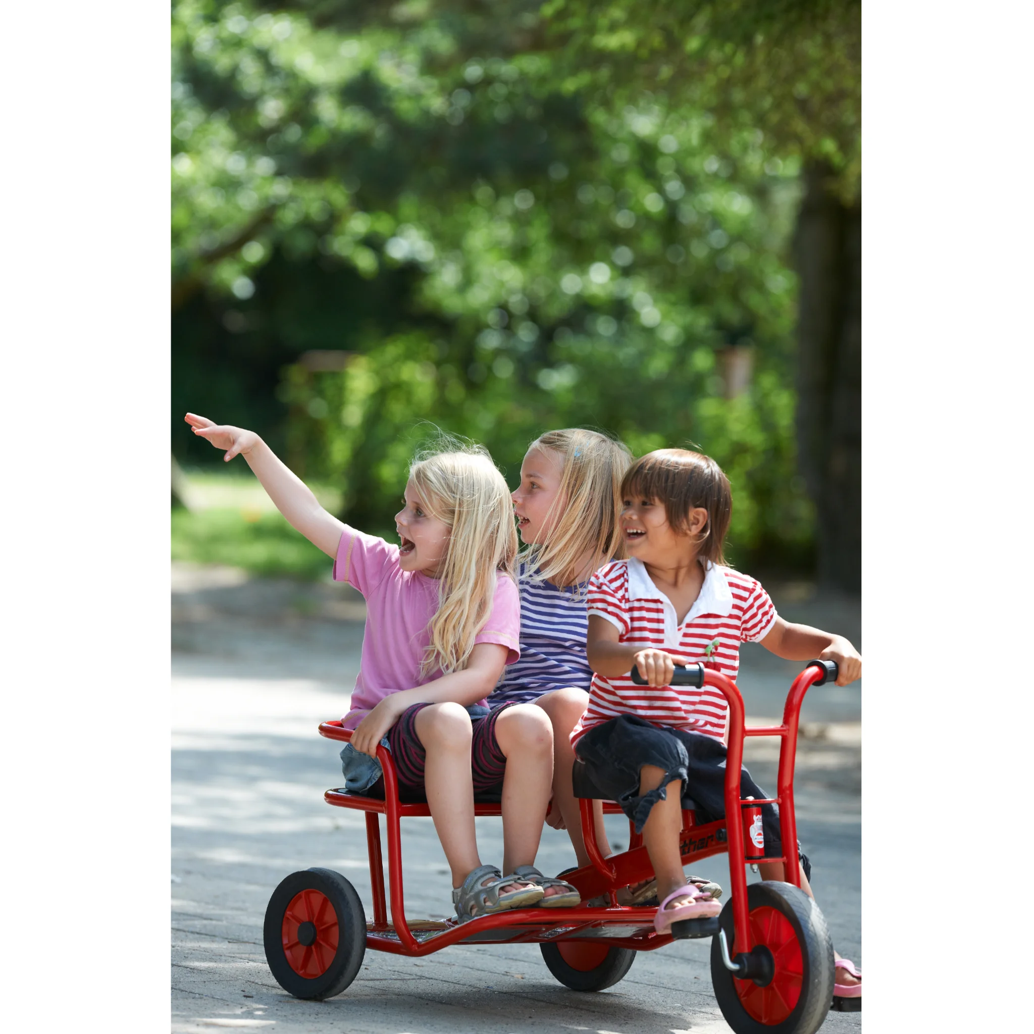 Kinder, Dreirad, Seifur, Straßenfahrzeug, Spielplatz