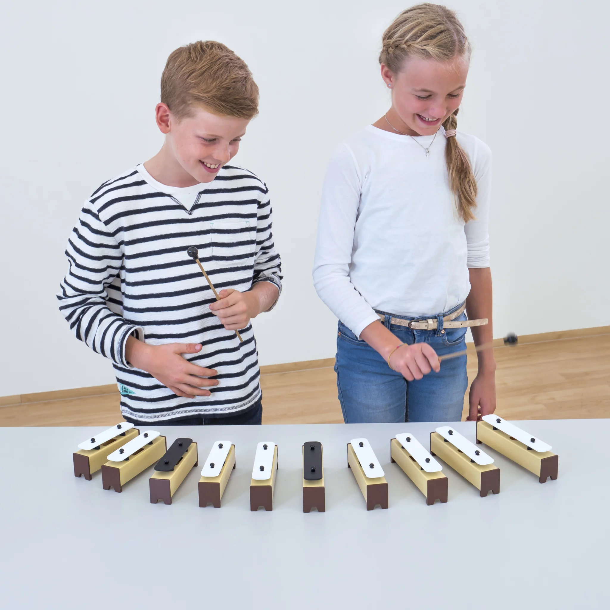 Kinder, Musikinstrument, Xylophon, Lernspiel, Stimmtasten