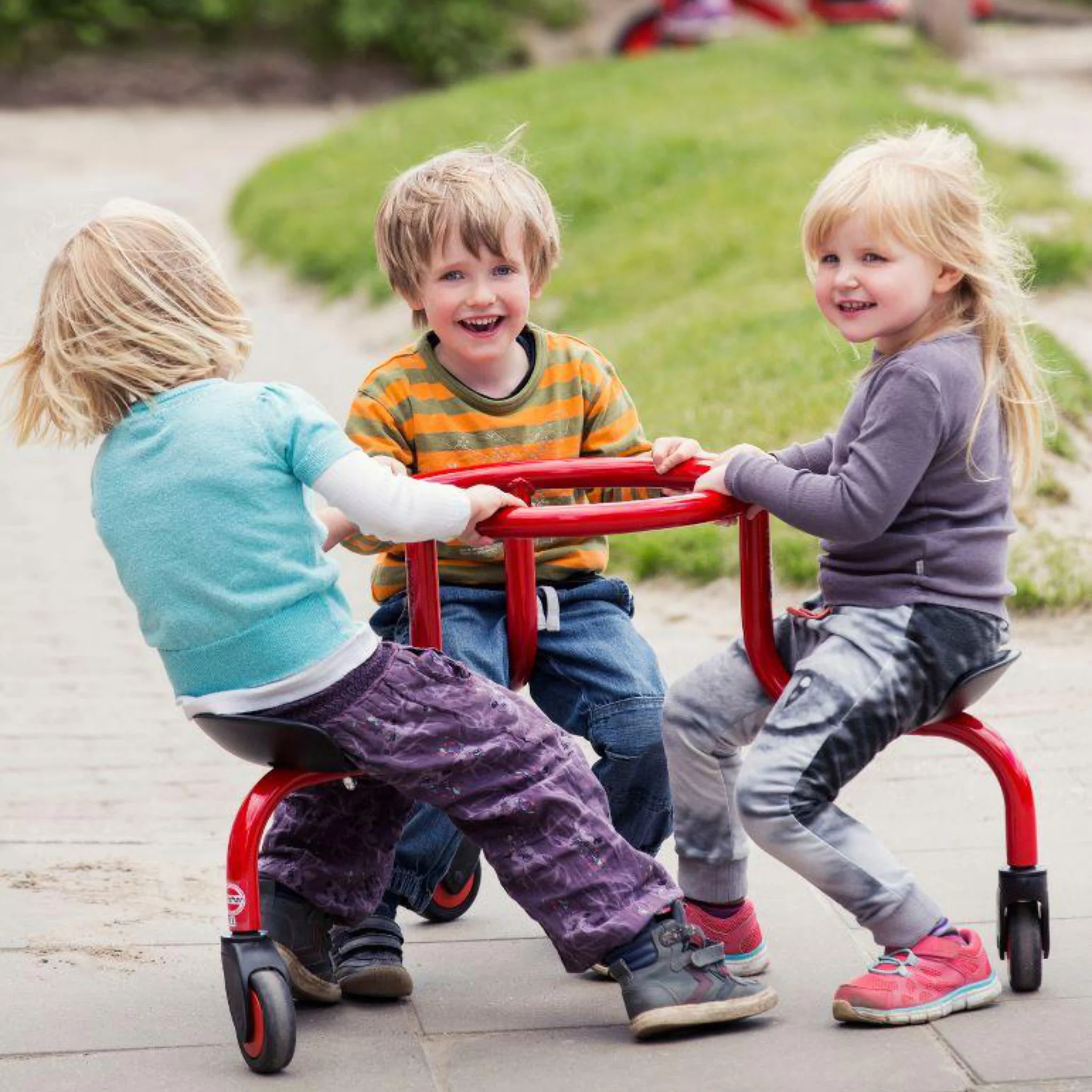 Kinderspielzeug, Dreirad, Spieltiefe, Kinderautos, Outdoor-Spielzeug