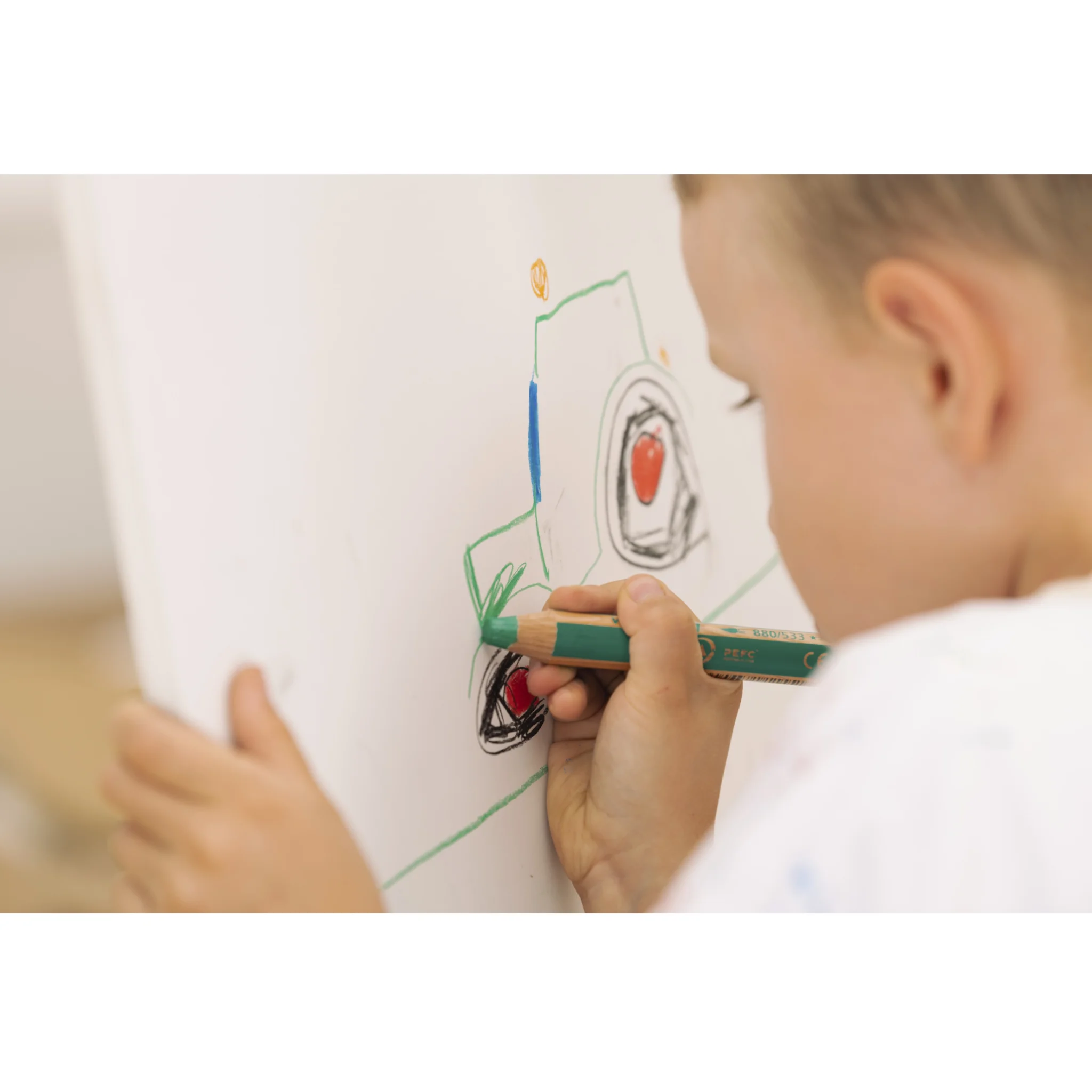 Kinderzeichnung, Kunstprojekt, Malstift, Wandmalerei, Grün