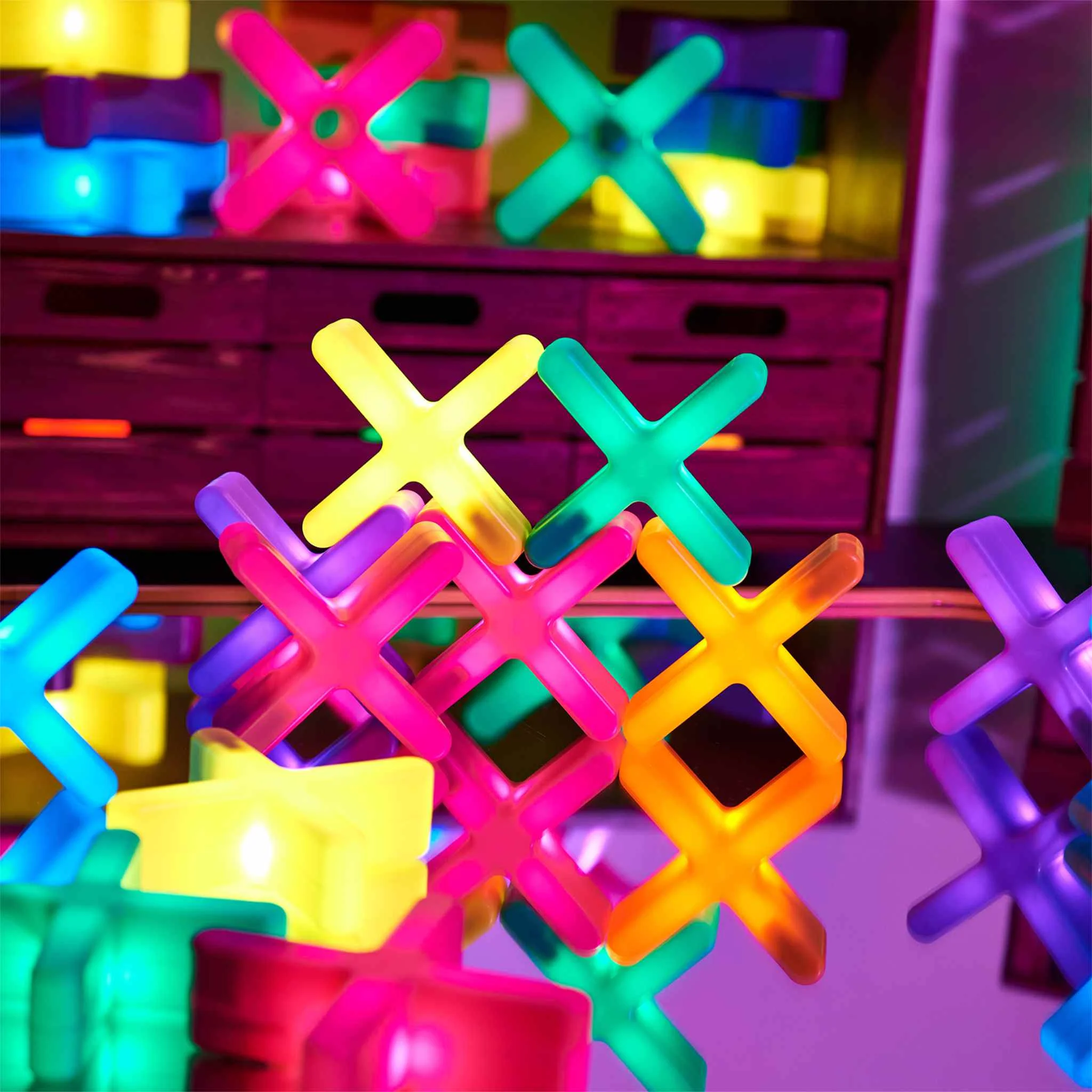 X-peg, Lichtstabil, Bausystem, Kunststoff, LED-Licht