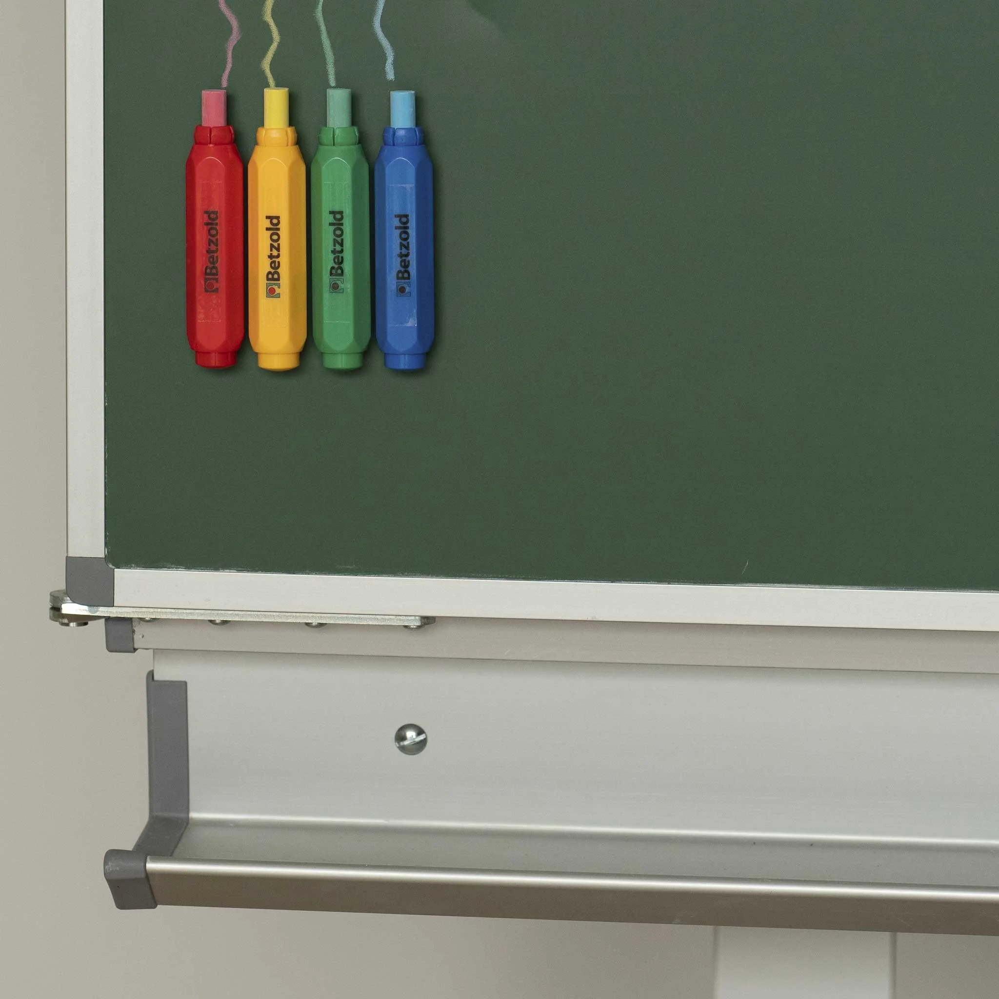 Kreide, Kreidenstifte, Whiteboard, Farbenstifte, Magnettafel