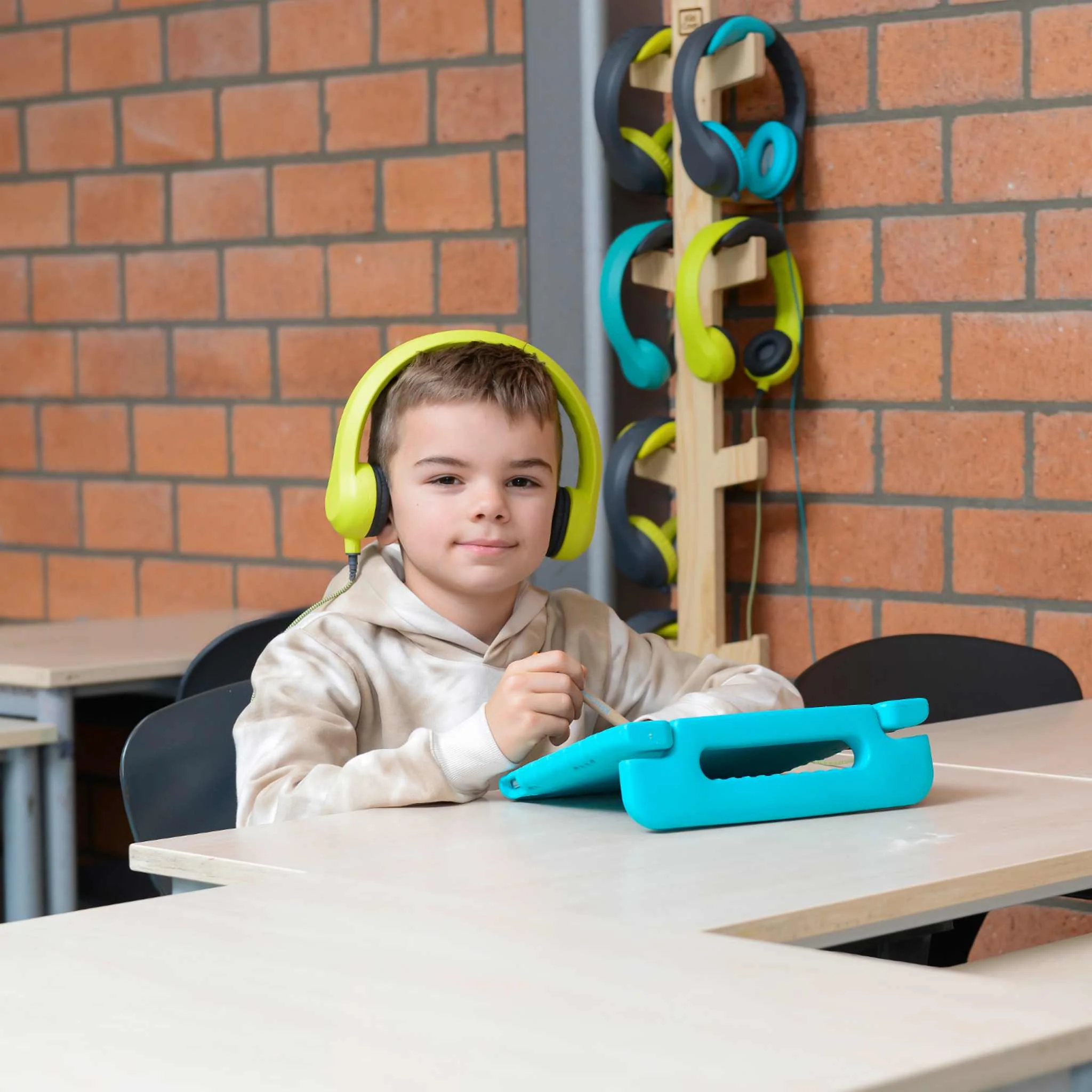 Kopfhörer, Headset, Schüler, Tablet-Halter, Schulraum