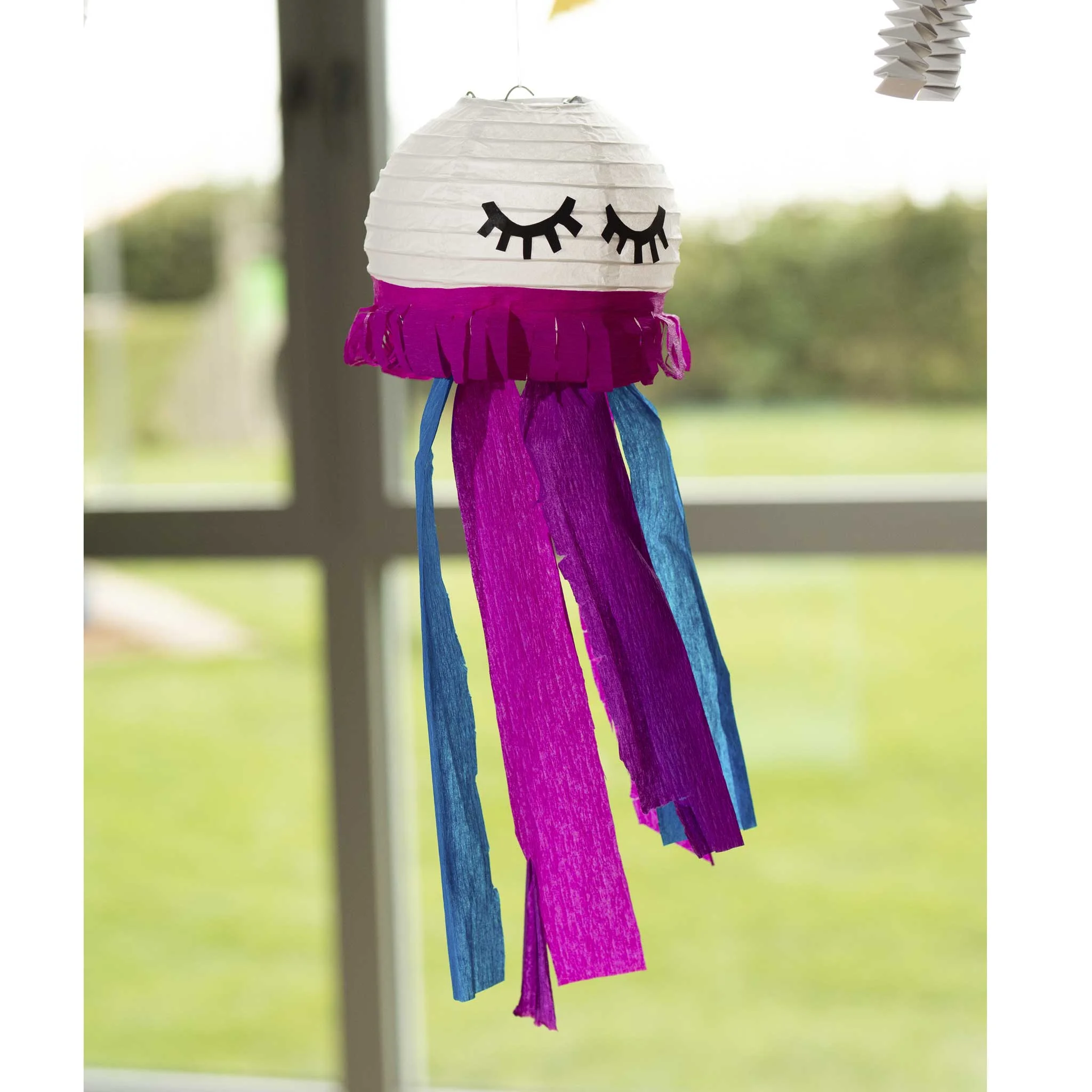 paper lantern, hängedekoration, pinkes tassel, blaues tassel, augen-locken design