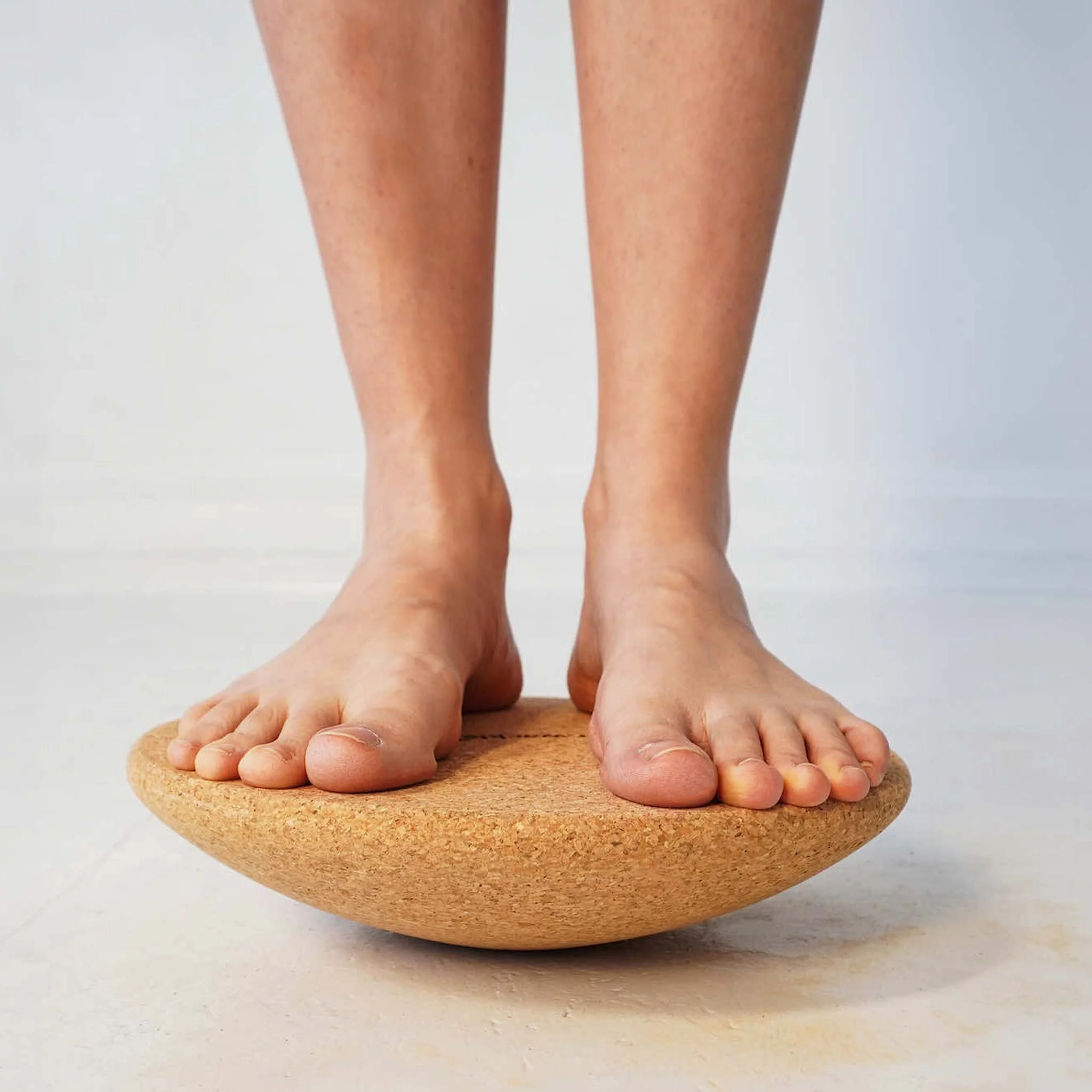 fußbodenbalancierer, balancing board, korkbrett, fußbalance, yoga-hilfe