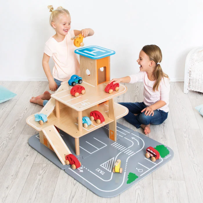 Holzspielzeug, Kauflbahn, Parkhaus, Autospiel, Straßenlayout