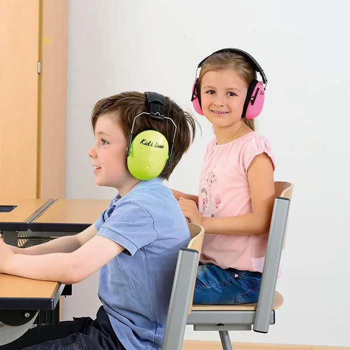 kopfhörer, headphones, schüler, klassenraum, schule