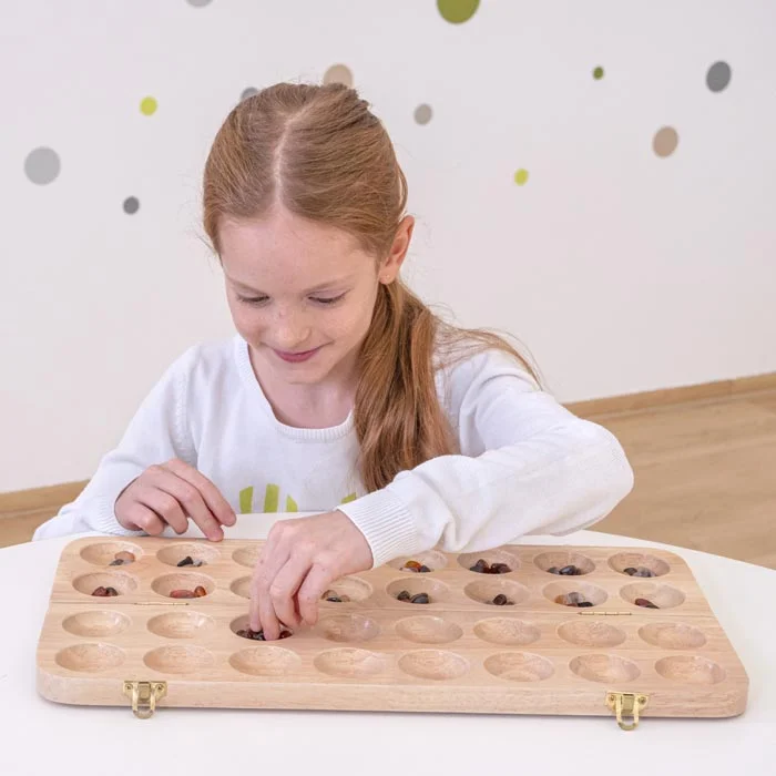 holzspiel, holzboard, korken, holzziel, taktilspiel
