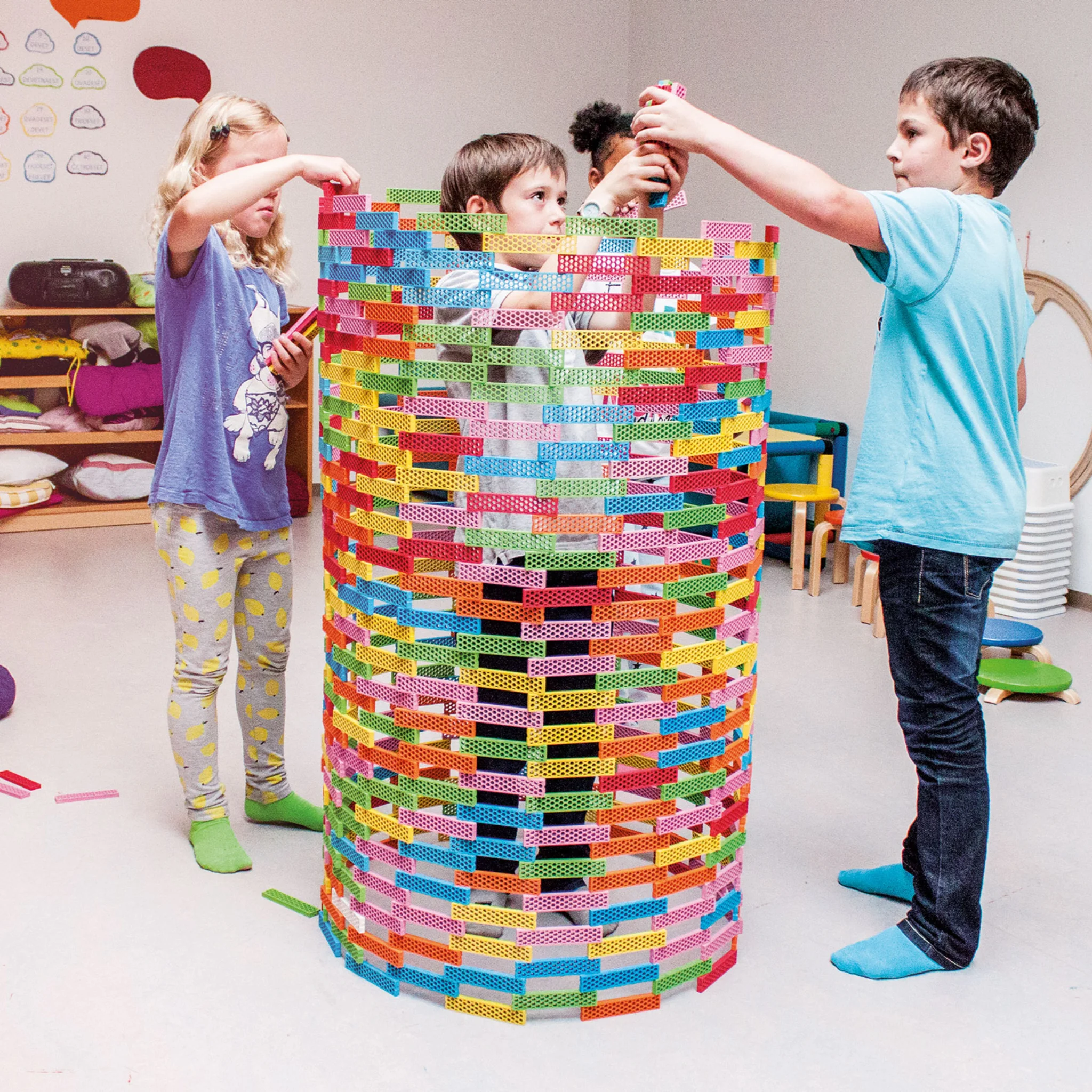 Konstruktion, Kastensystem, Bunte Bausteine, Kinderzimmer, Turm