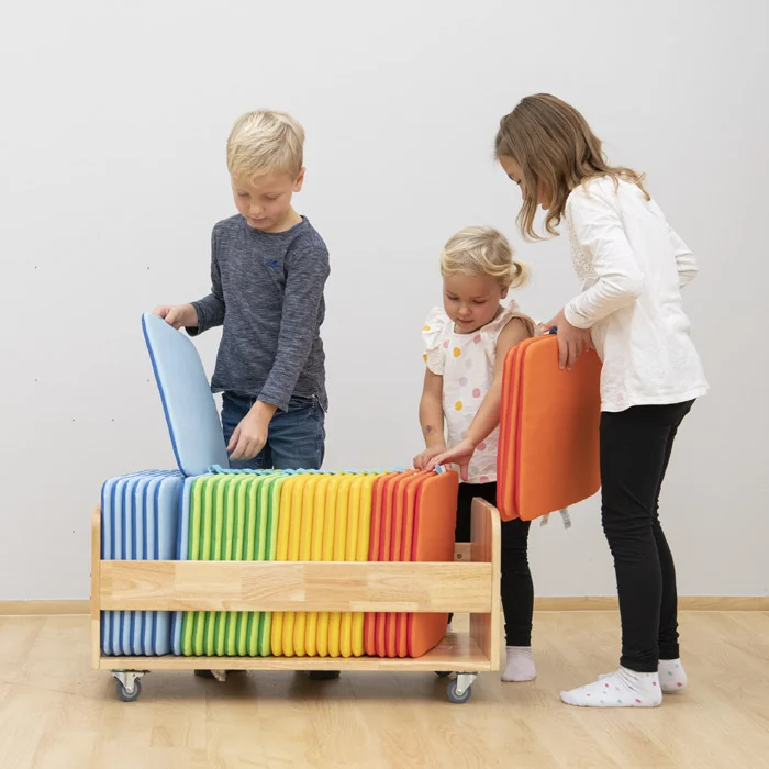 Kinderbretter, Kissenplatten, Baukasten, Spielzeugtrager, Kofferwagensystem