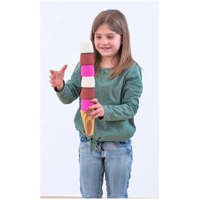 Knete, Knetturm, Spielzeug, Stapelspiel, Kinderspielzeug