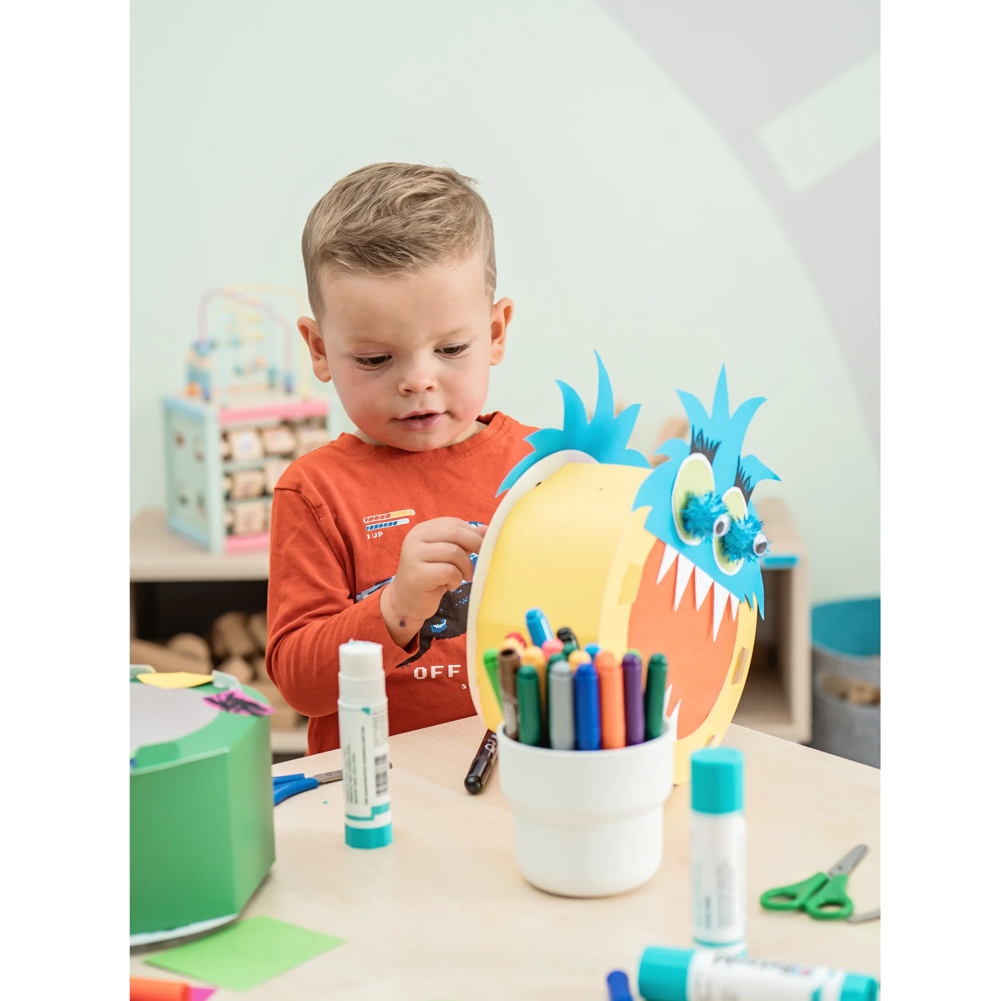 Kinderkunst, Drachenmaske, Papierkunst, Bastelset, Kunstprojekt