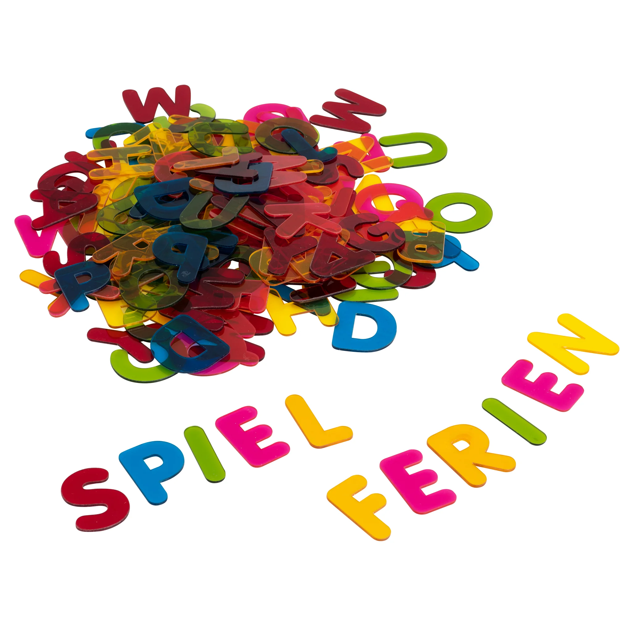 Buchstaben, Kunststoffbuchstaben, Buchstabenstapel, Spielzeugbuchstaben, Alphabet