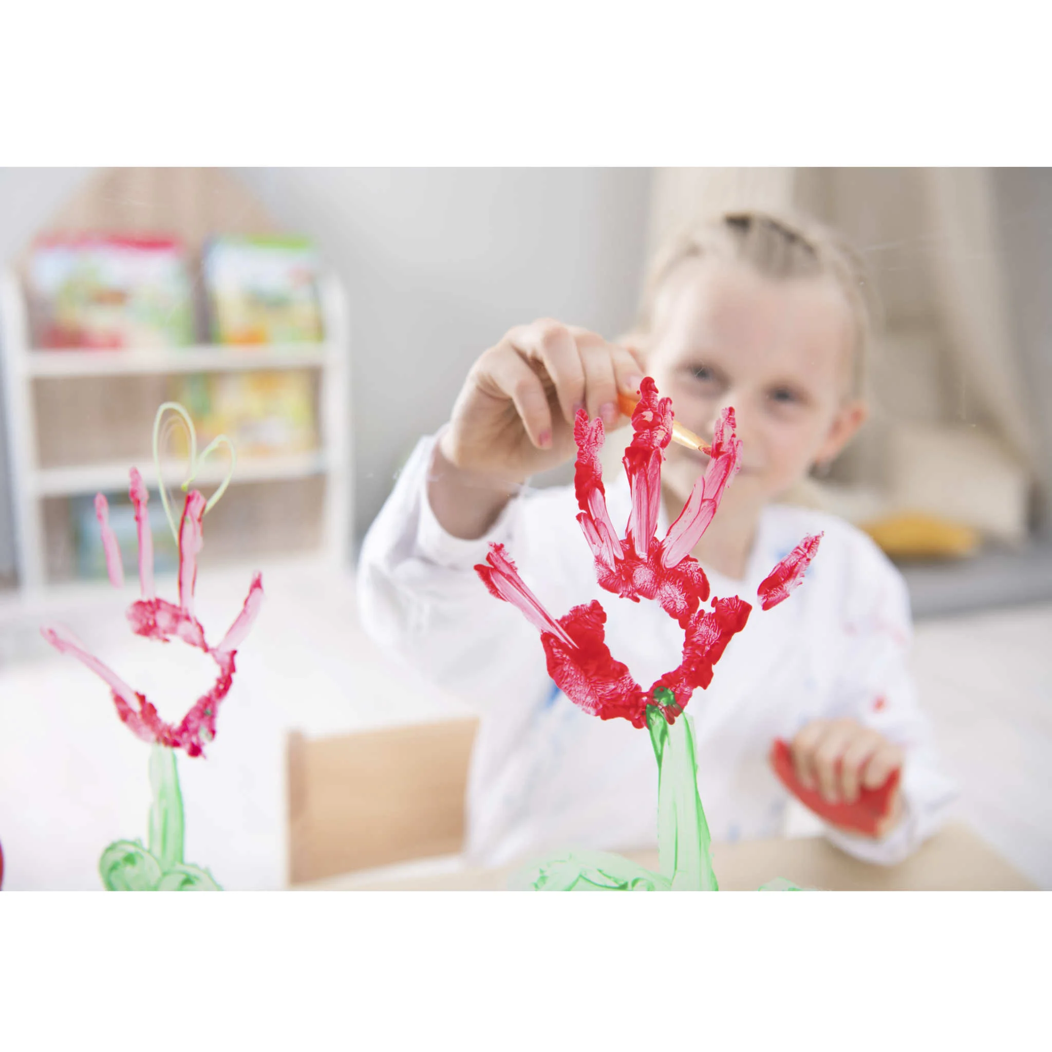 Kinderkunst, Handabdruck, Kunstprojekt, Farbdruck, Bastelaktivität