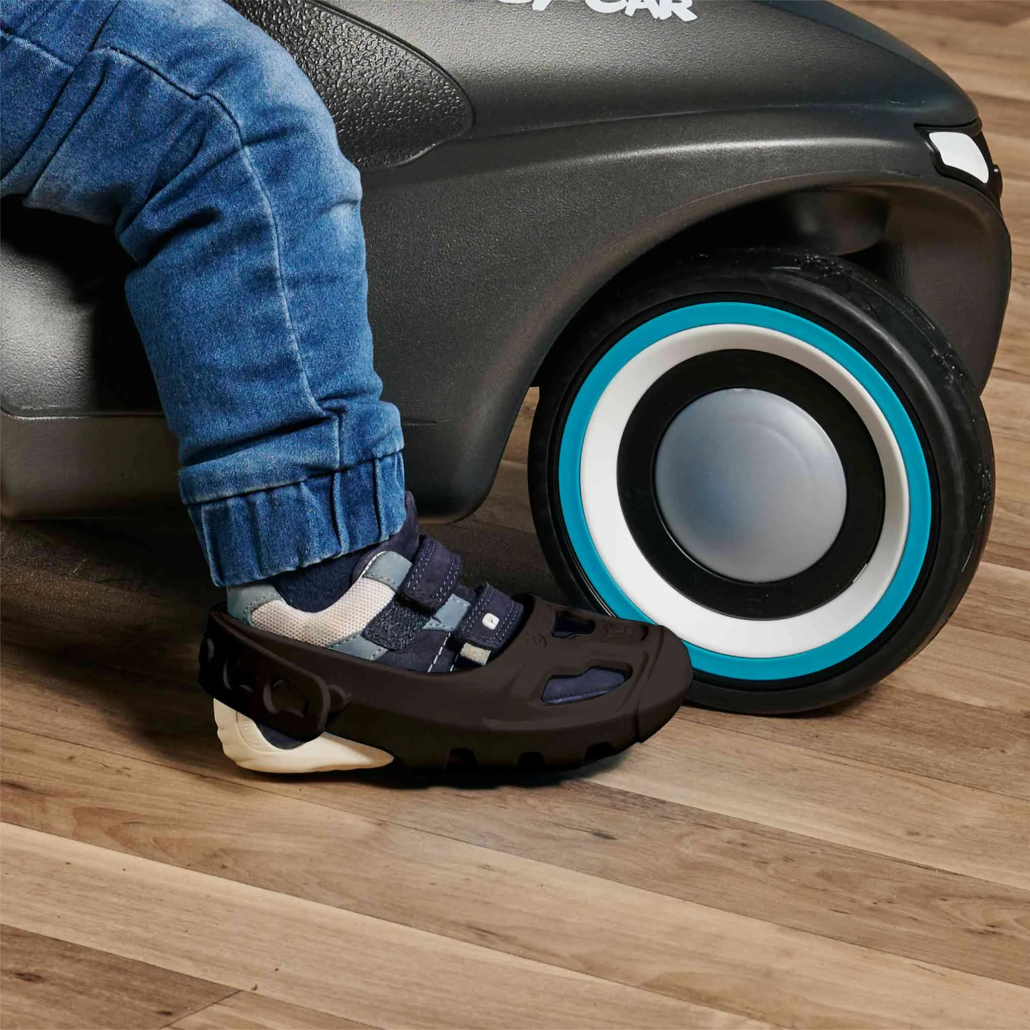 Kinderschuh, Schnallenschuh, Sneaker, Gummisohle, Rollerbike