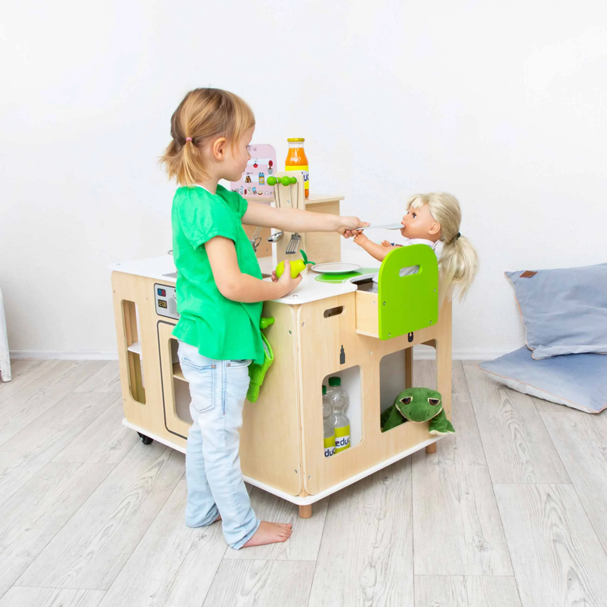 Kinderküche, Holzküche, Spielküche, grün, Spielzeug