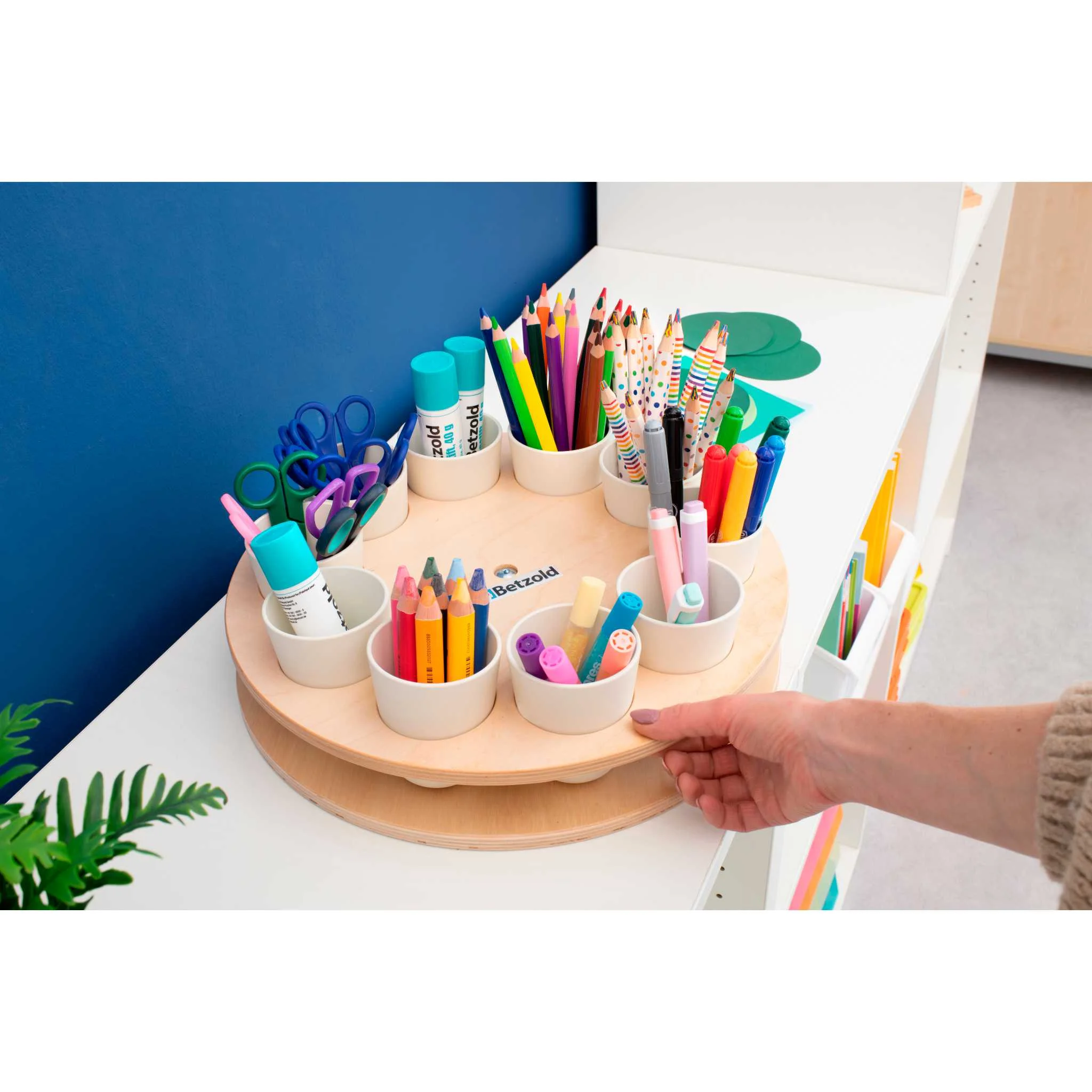 Schreibtischorganizer, Kunstbedarf, Bleistifte, Markern, Scheren