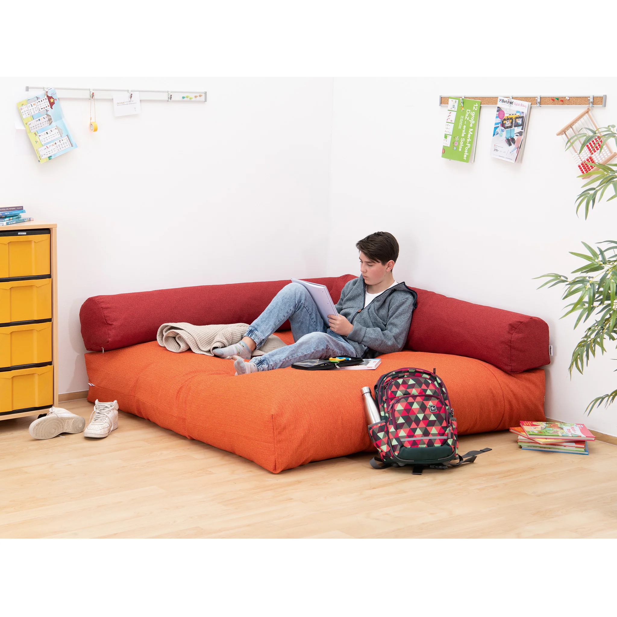 sofa, couch, großes sofa, Schultasche, rucksack