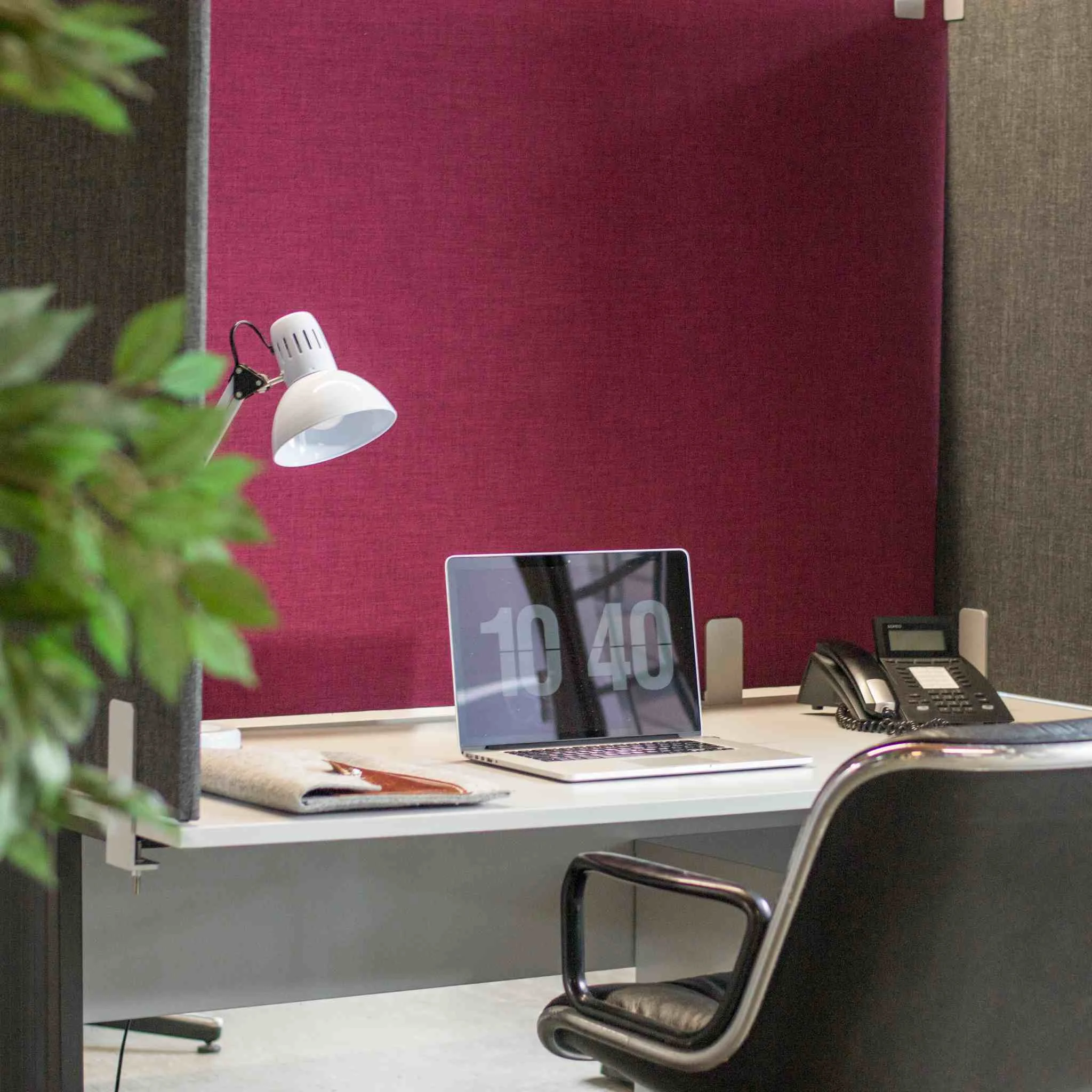 Schreibtisch, Laptop, Büro, Lampe, Telefon