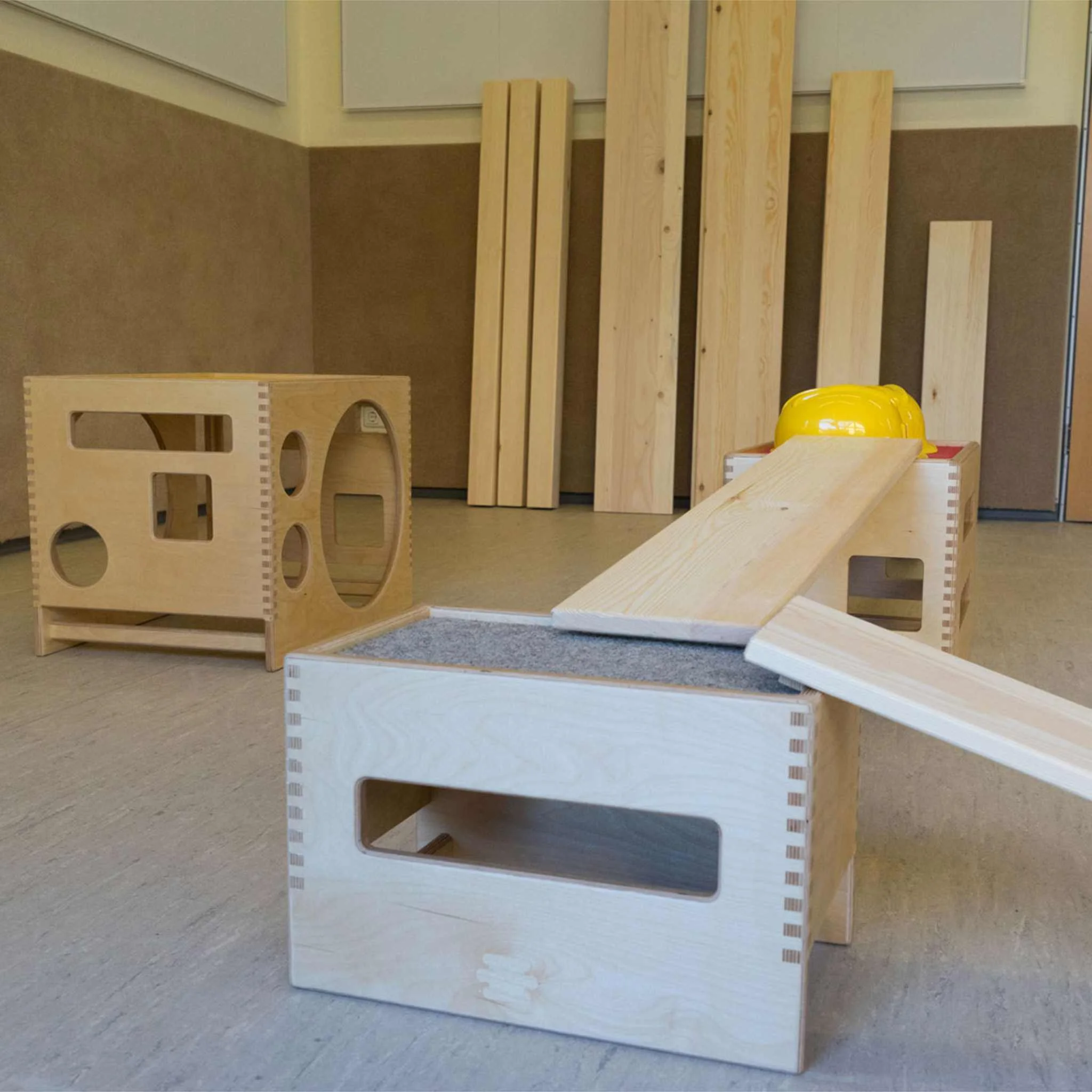 Holzspielzeug, Konstruktionsspielzeug, Holzbausteine, Balancier-Set, Holzplatten