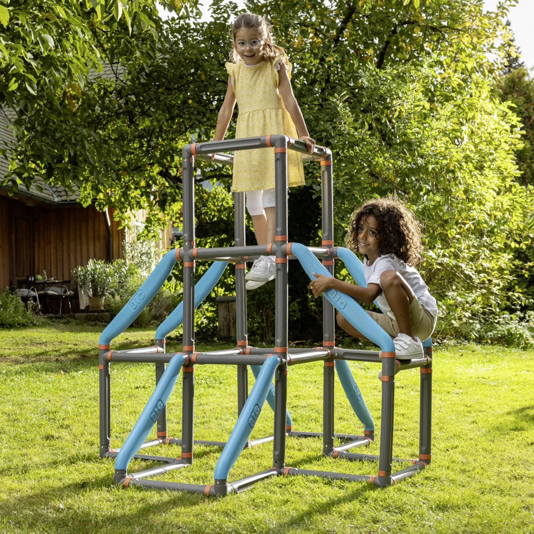 Klettergerüst, Spielturm, Kinderspielgerät, Rahmenkonstruktion, Outdoor-Spielplatz