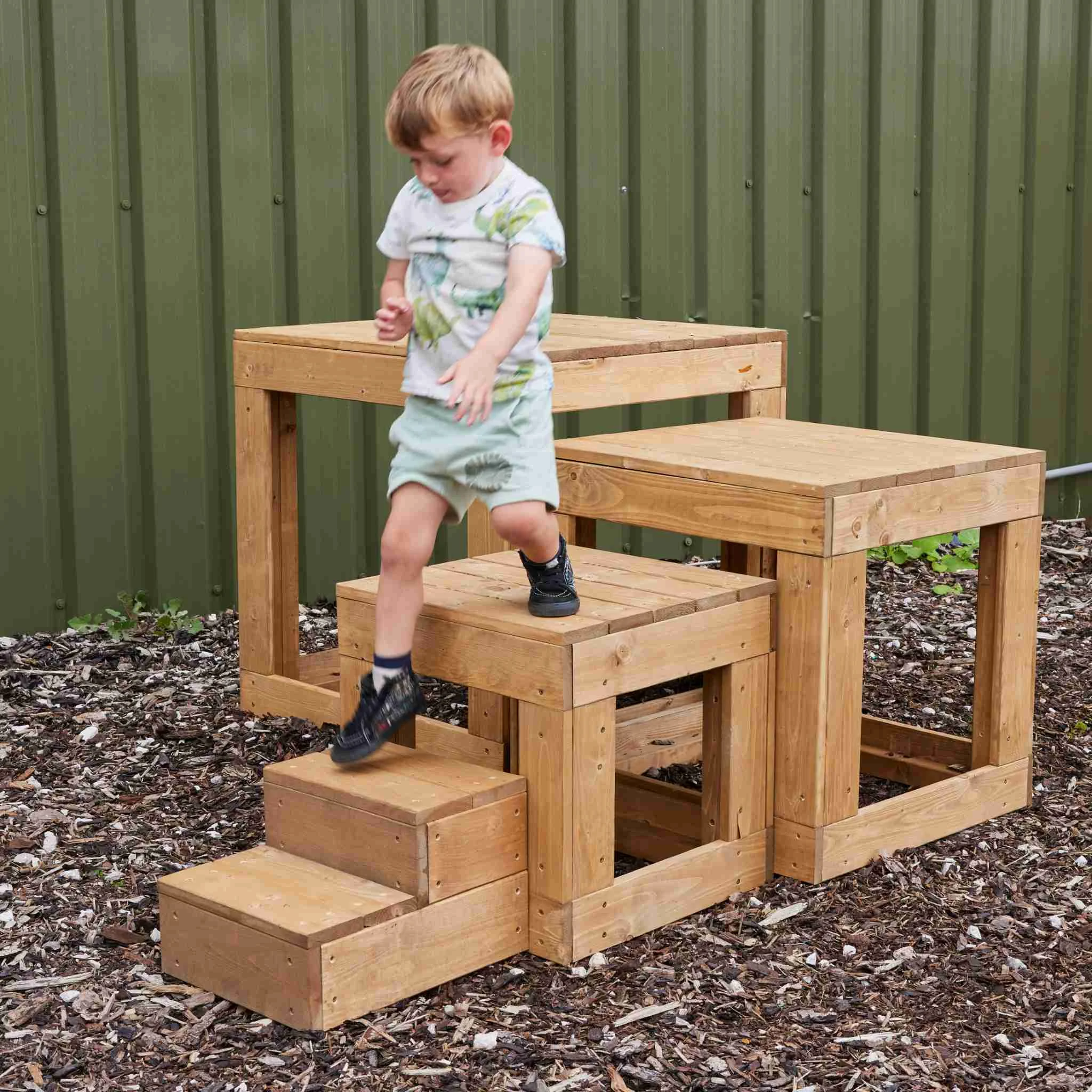 holzstruktur, schritte treppenstufe, spielmöbel, außenholz, kind klettern