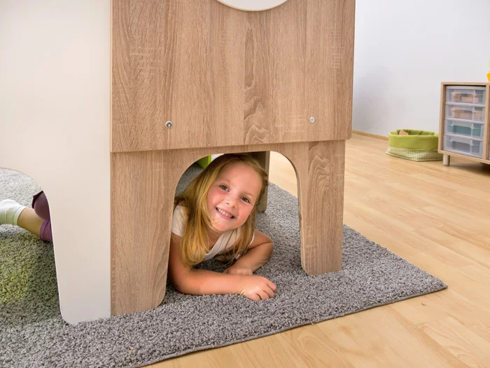 Kind, Mädchen, Spielhaus, Holzstruktur, Lächeln