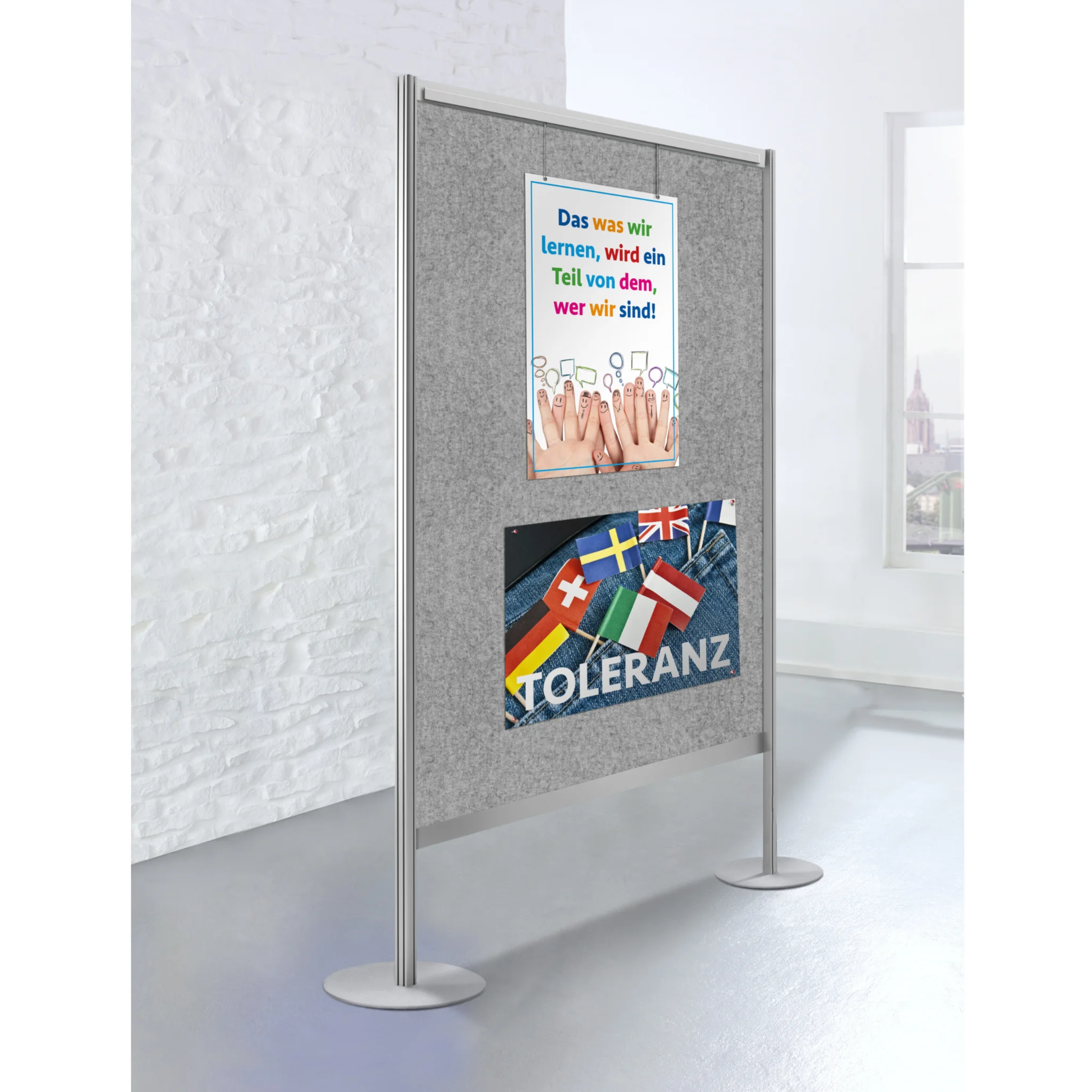 Schauwand, Glatte Stahlrahmen, Trennwand, Plakate, Toleranz