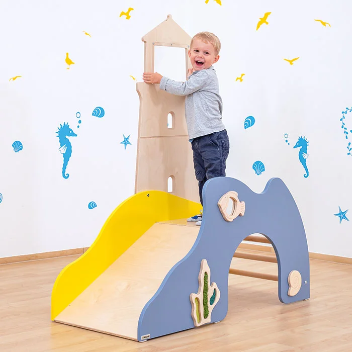 Kletterturm, Kletterturm-Spiel, Kinderkletterschule, Rutsche, Holzspielzeug