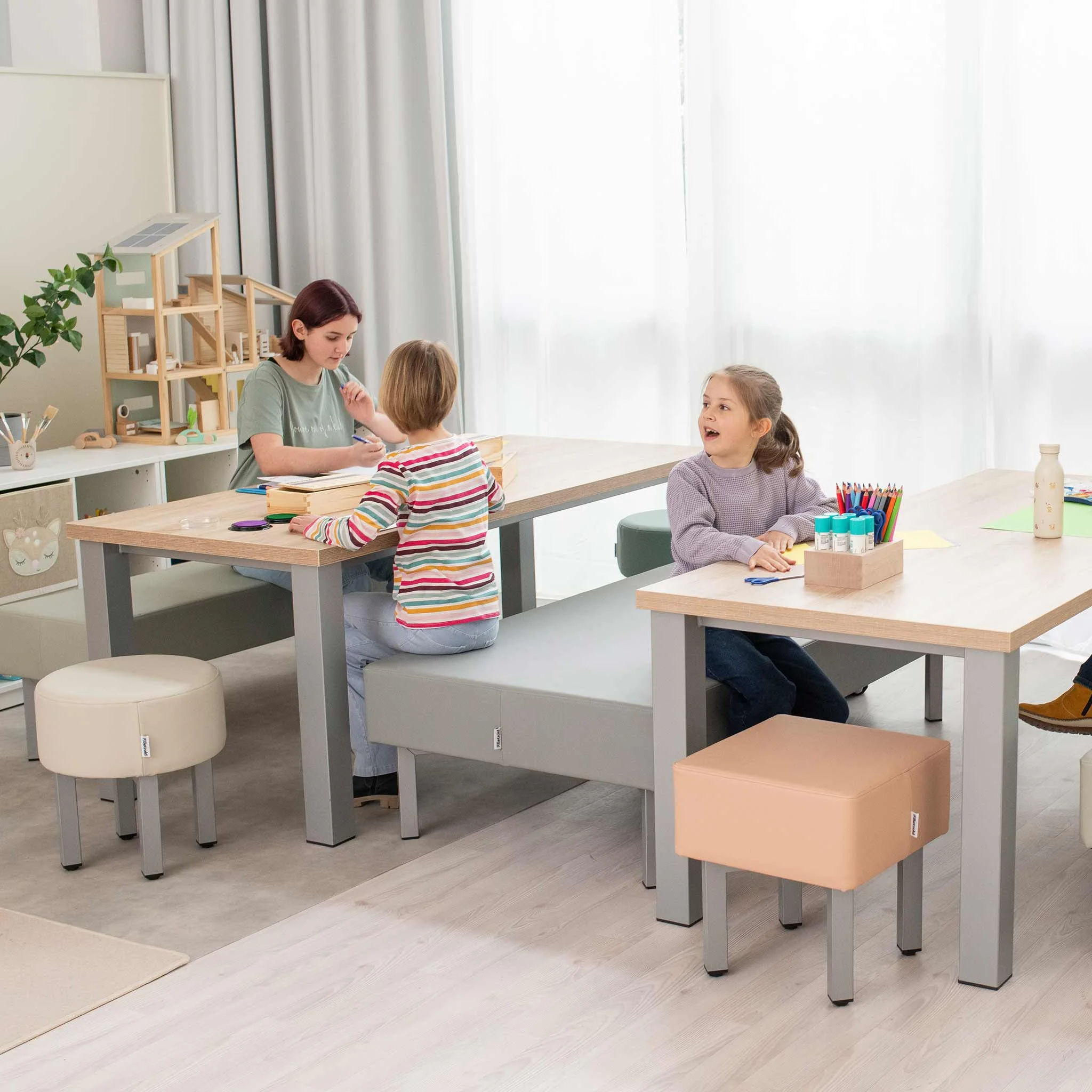 .esstisch, werkbank, kindertisch, stuhl, stufenhocker
