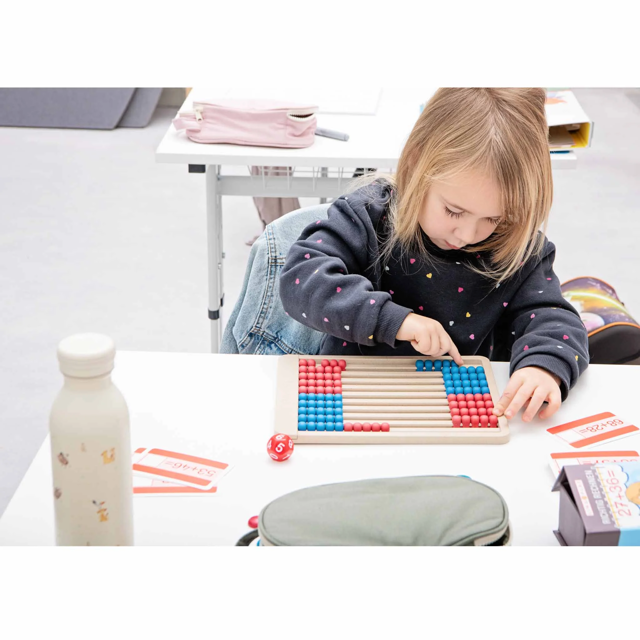 Backblech, Abakus, rote Perlen, blaue Perlen, Kinder Spielzeug