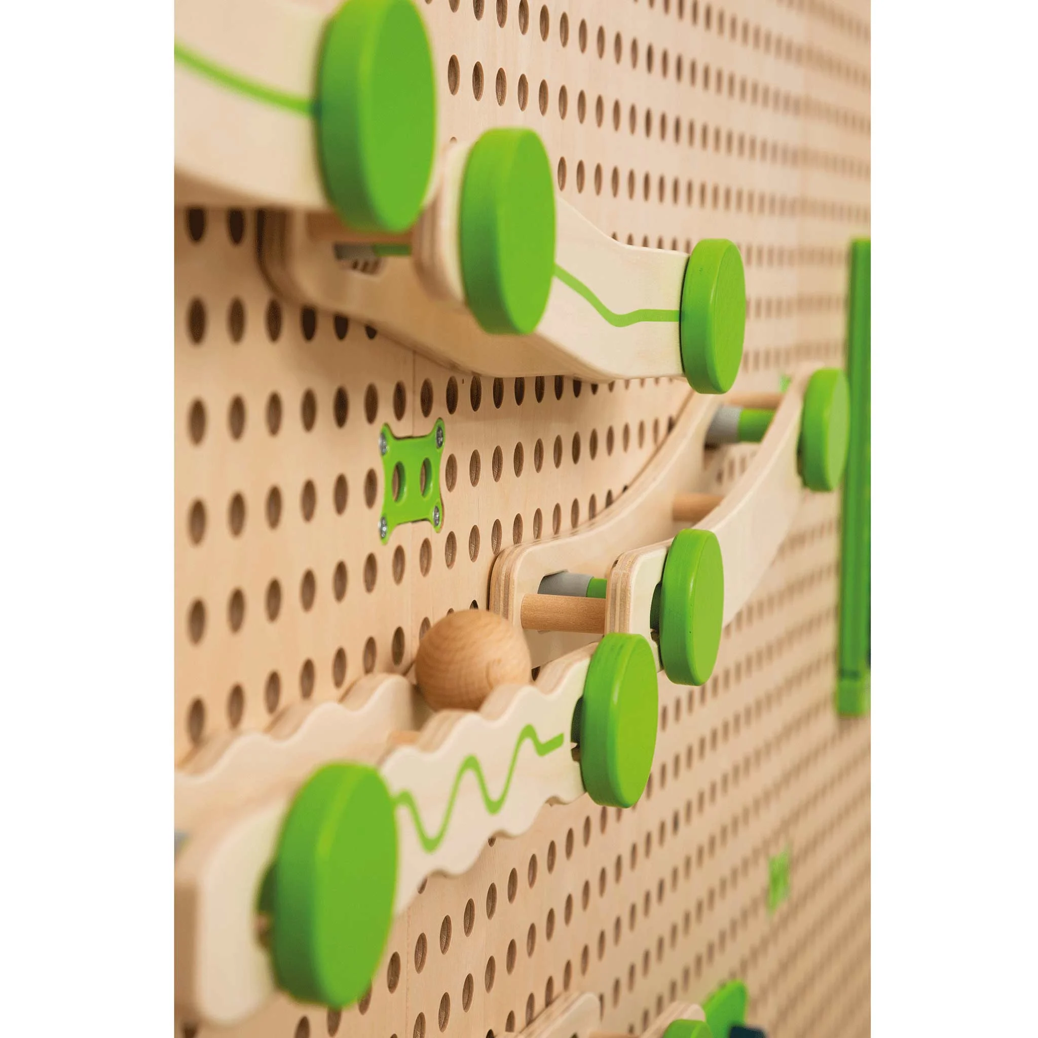 holzspielzeug, grün, werkzeug, perforierte_platte, bausteine