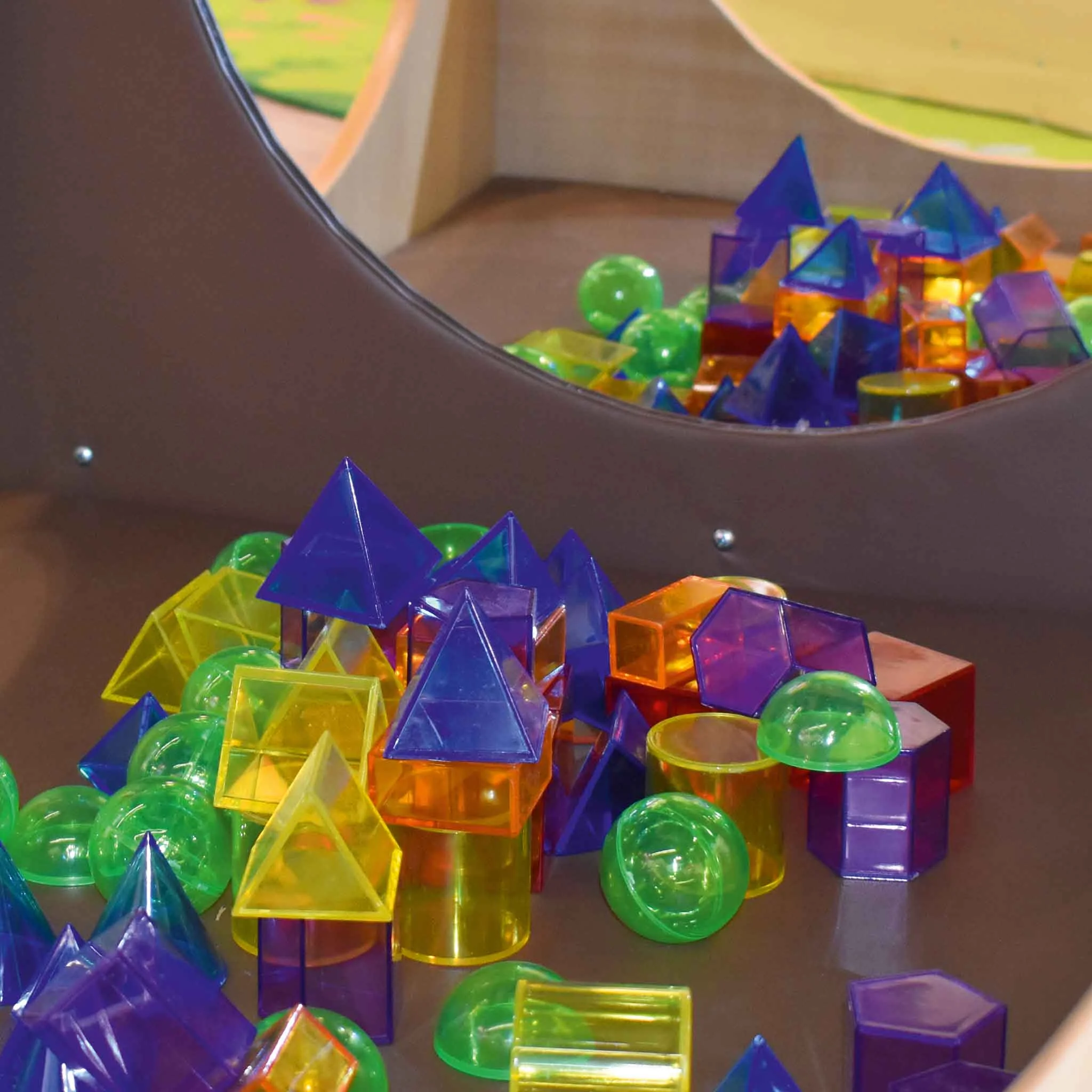 Konstruktionsspielzeug, Transparente Bausteine, Pyramide, Viereckige Blöcke, Spielzeugbausteine