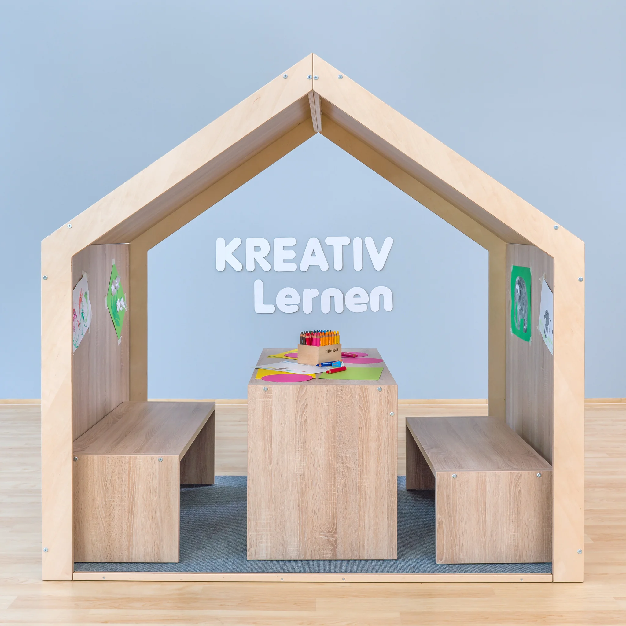 Holzrahmen, Kinderatelier, Puppenhaus, Tischstuhl-Set, Kreativbereich