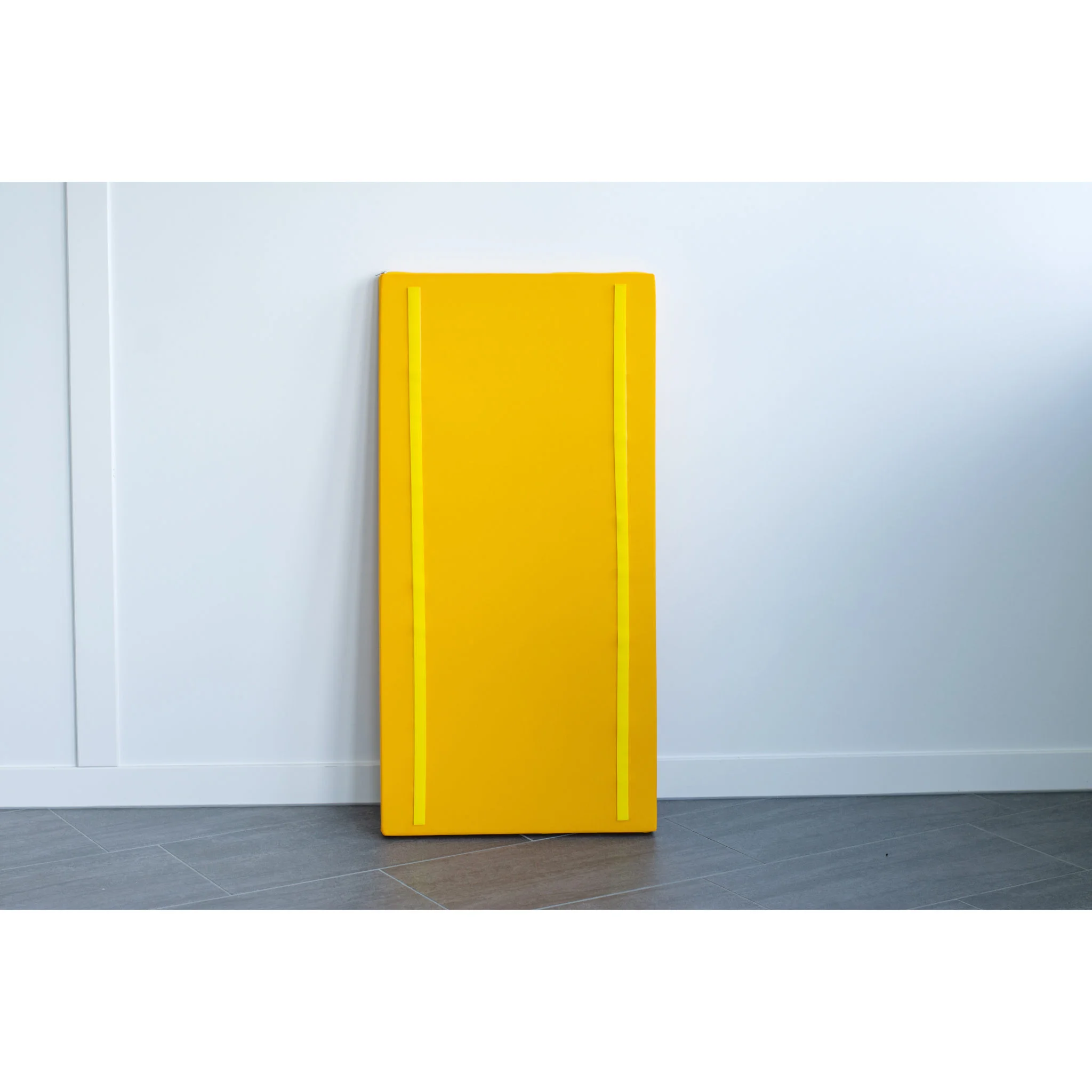 gelbes Panel, senkrecht Panel, rechteckiges Panel, flaches Panel, Wohnaccessoire