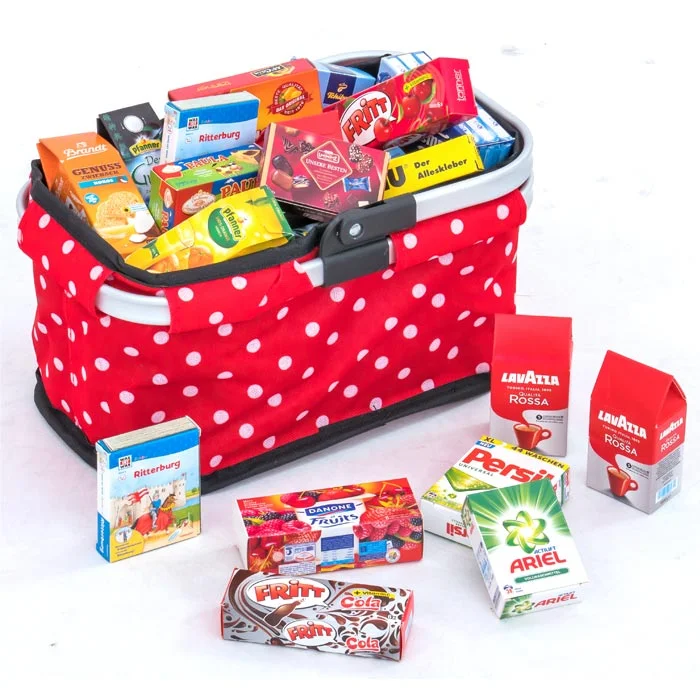 Snackbox, Snack assortment, Mini cartons, Collapsible cooler, Kids snacks