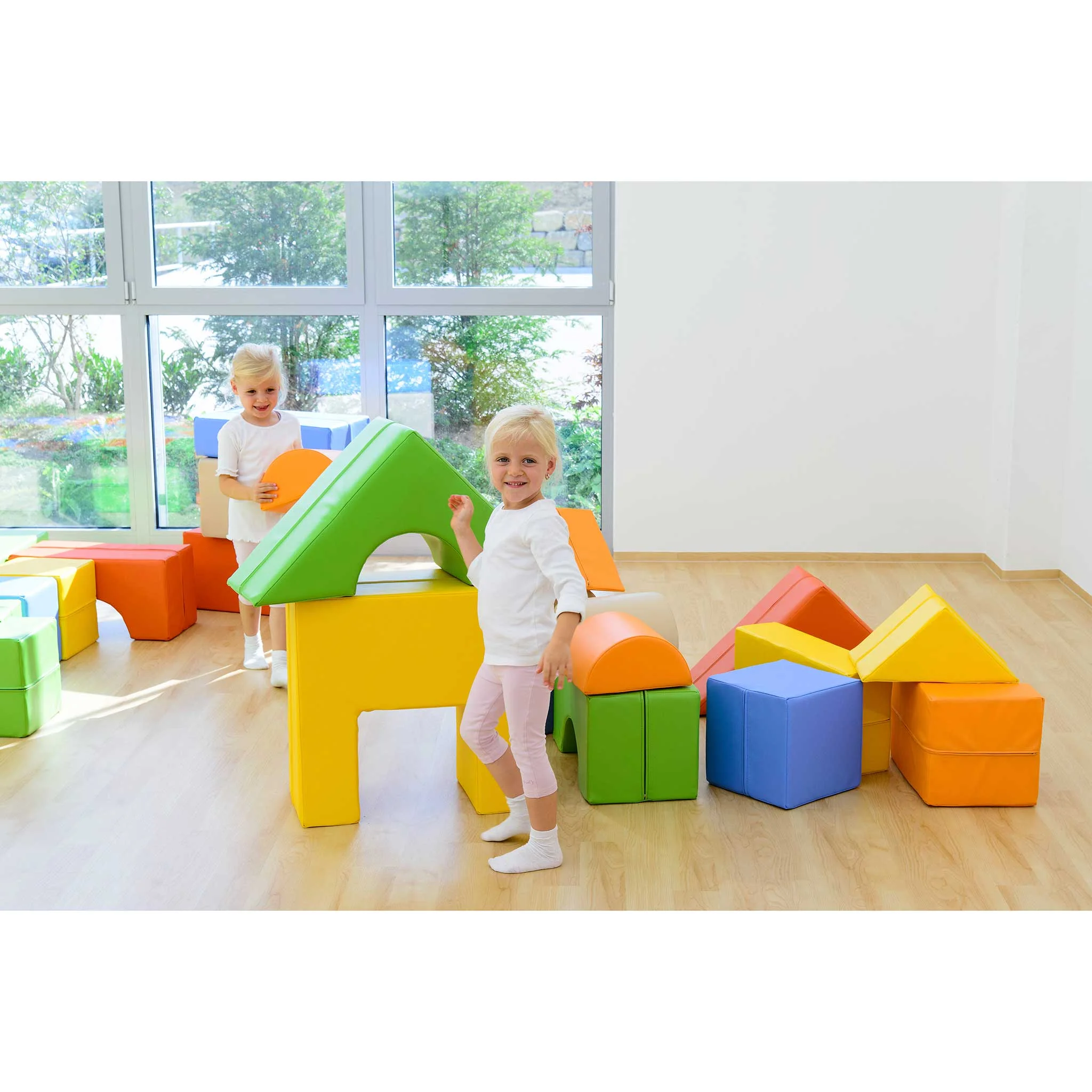 Kinderspielzeug, Kissenwürfel, Bauklötze, Kletterdach, Puzzles/Module