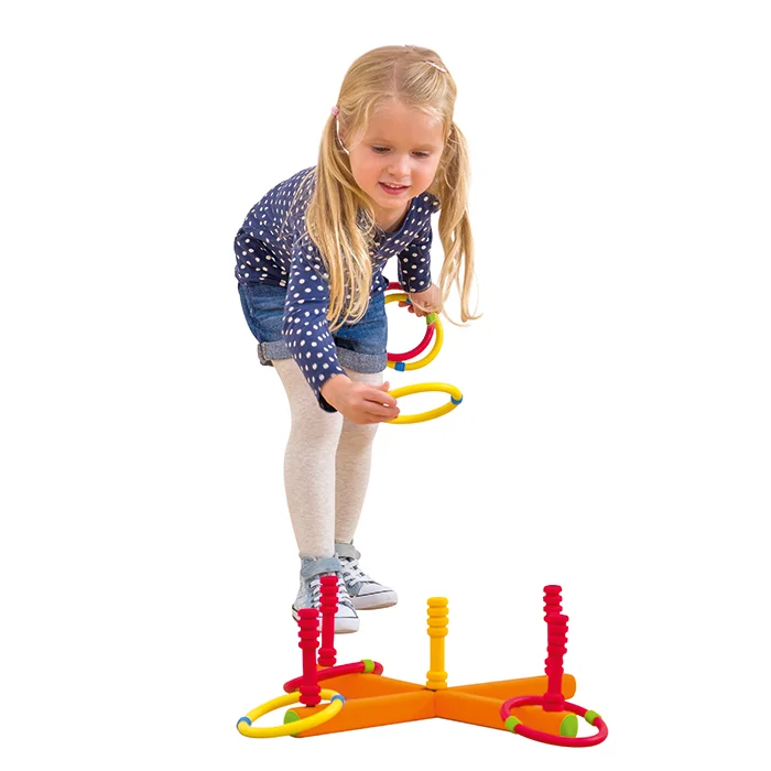 spielzeug, kugelbahn, ringstapel, schuh?, faden?