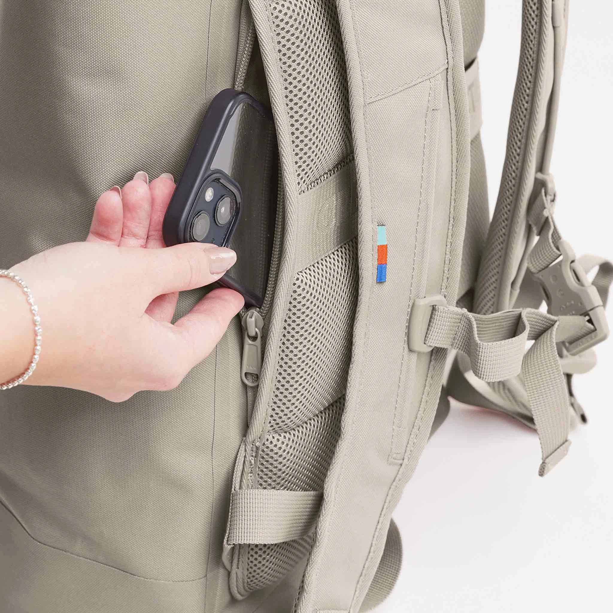 Rucksack, Smartphone-Tasche, Seitentasche, Mesh-Pad, Kargohilfe
