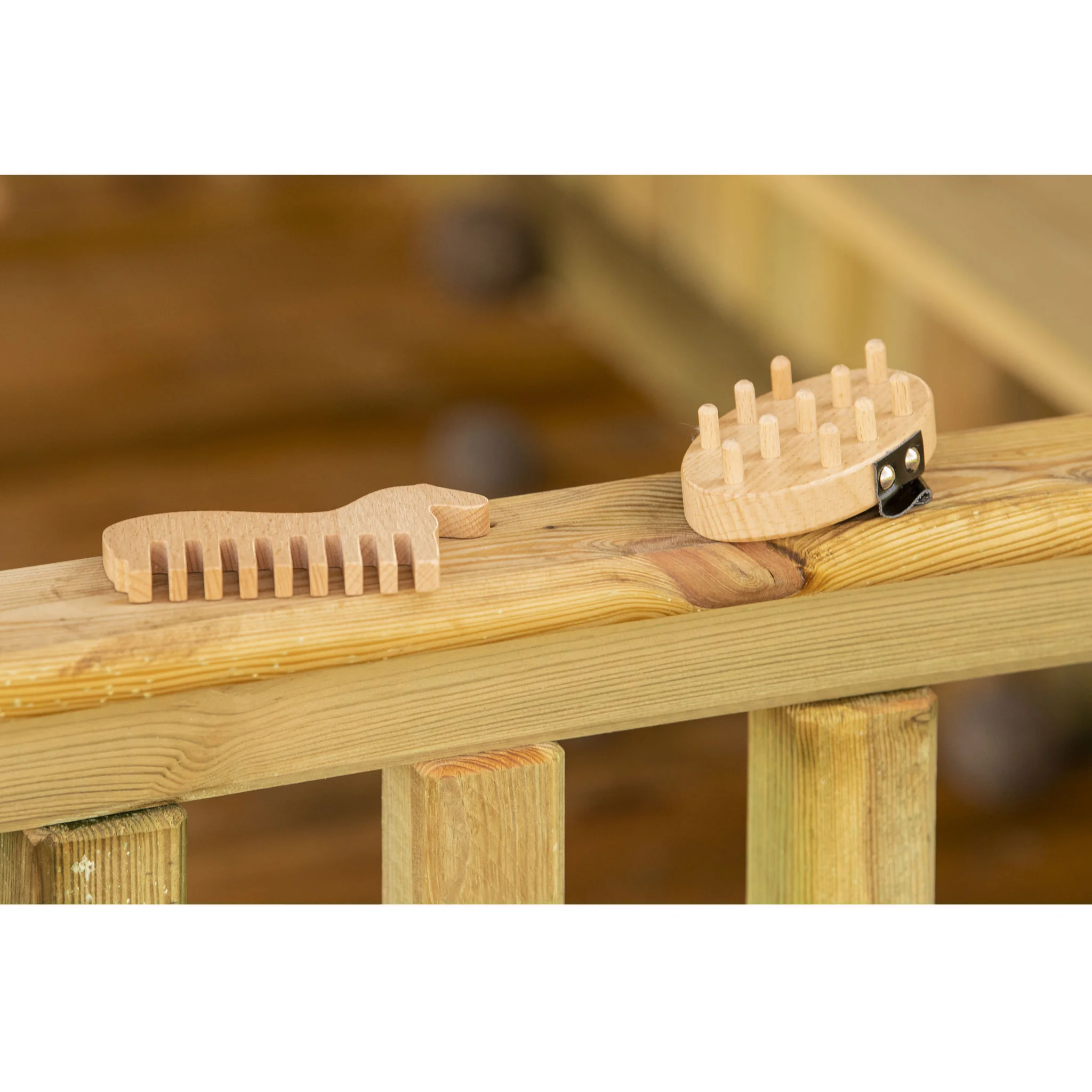 holz, kamm, handwerkzeug, holzborsten?, natürliche_fasern?