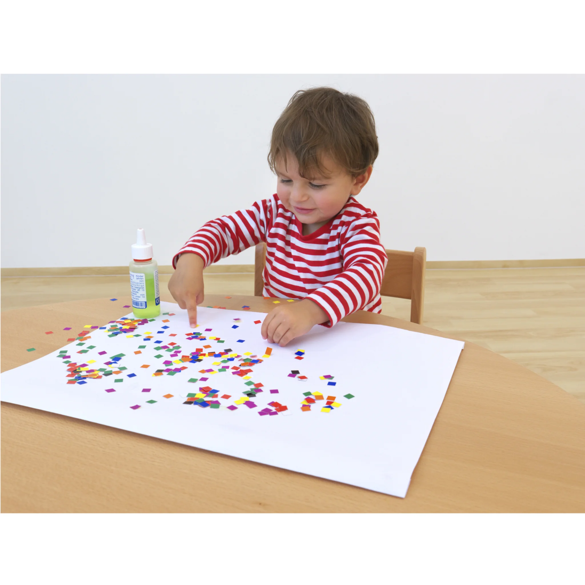 Kind, Kleben, Papiertafel, Konfetti, Junge