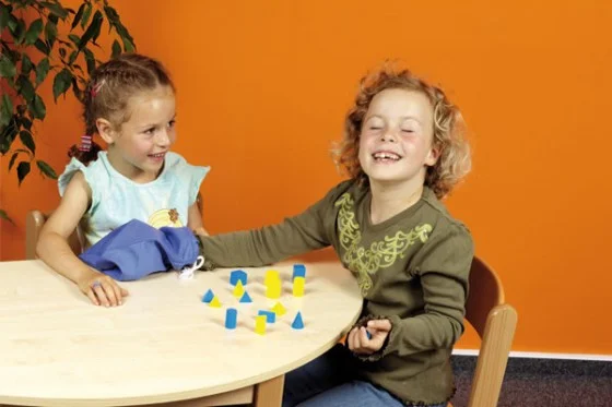 Kinder, Brettspiel, Kegel, Tisch, Oranger Wand
