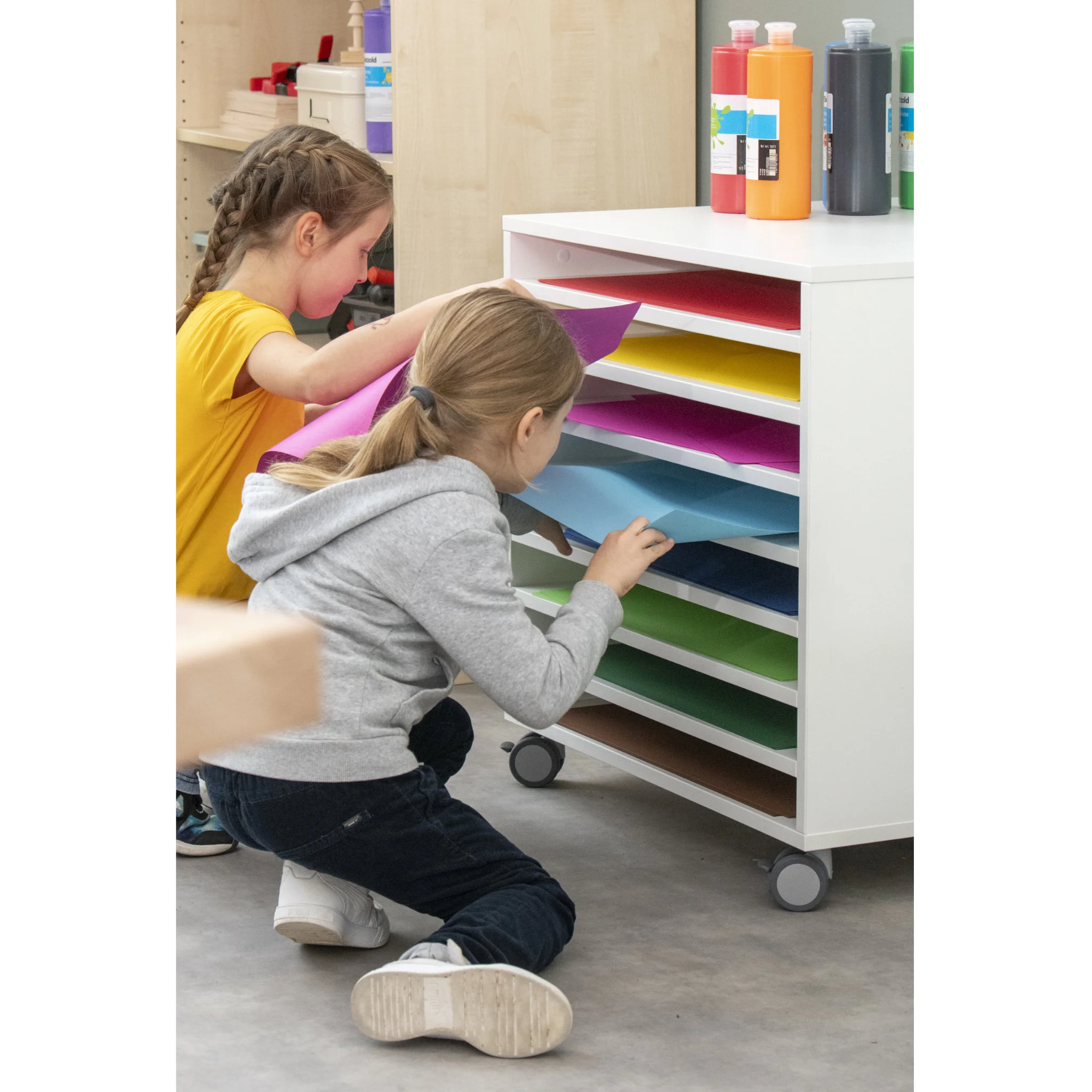 Schubladenschrank, Farbenkarton, Kreativwerkstatt, Kinderkünstler, Aufbewahrungsmächte
