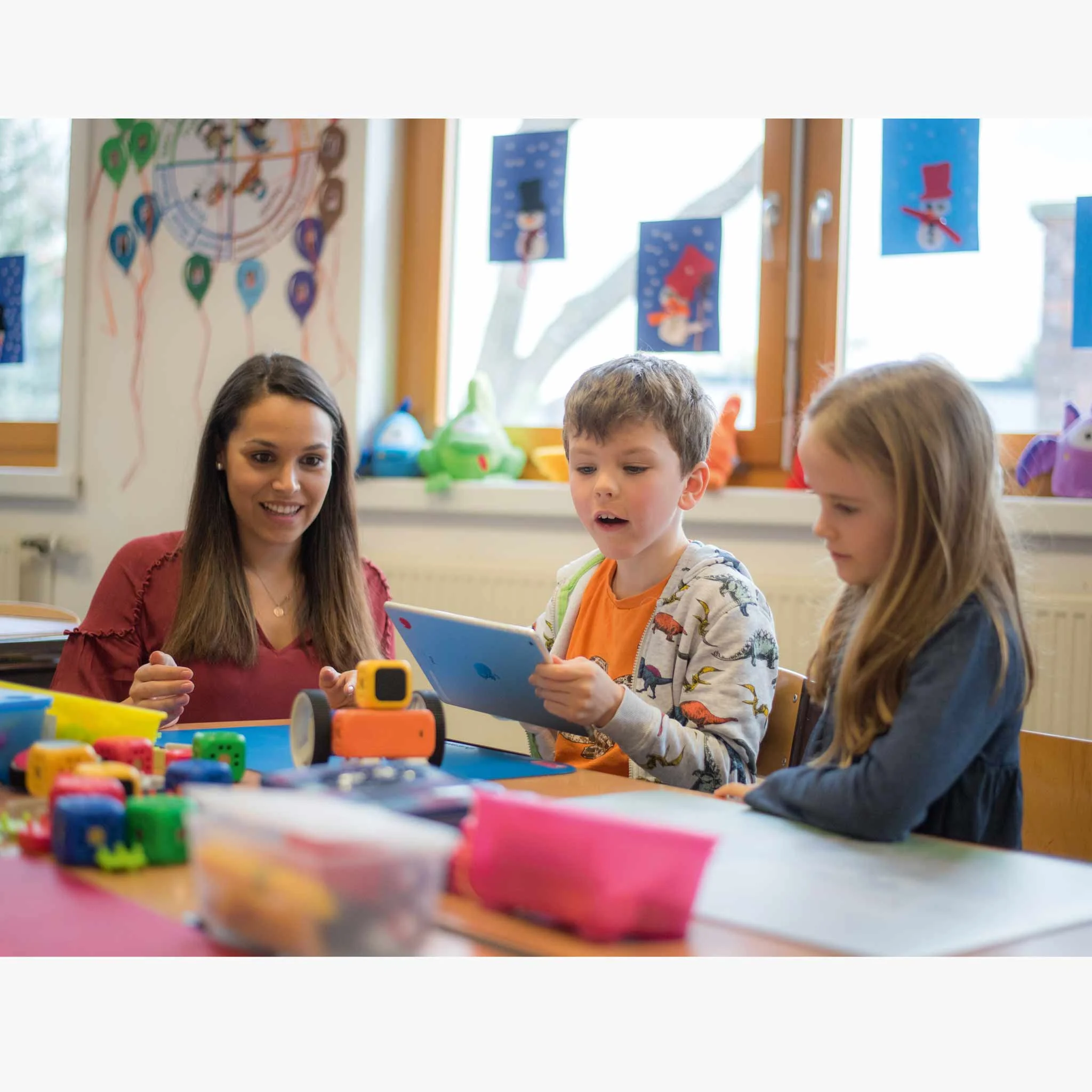 Kinder, Tablet, Spielzeug, Unterricht, Klassenzimmer