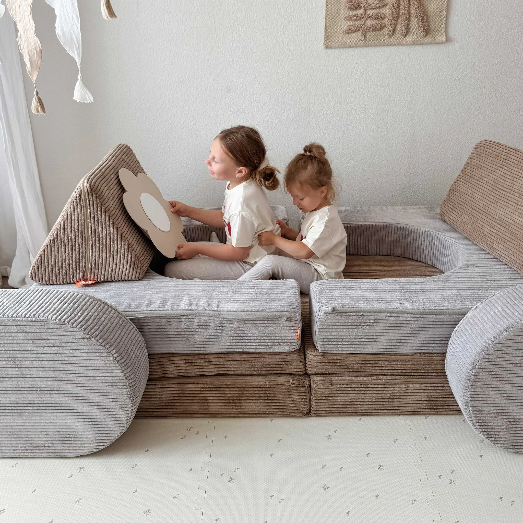 sofa, sofastruktur, kissen, kinder, spielen