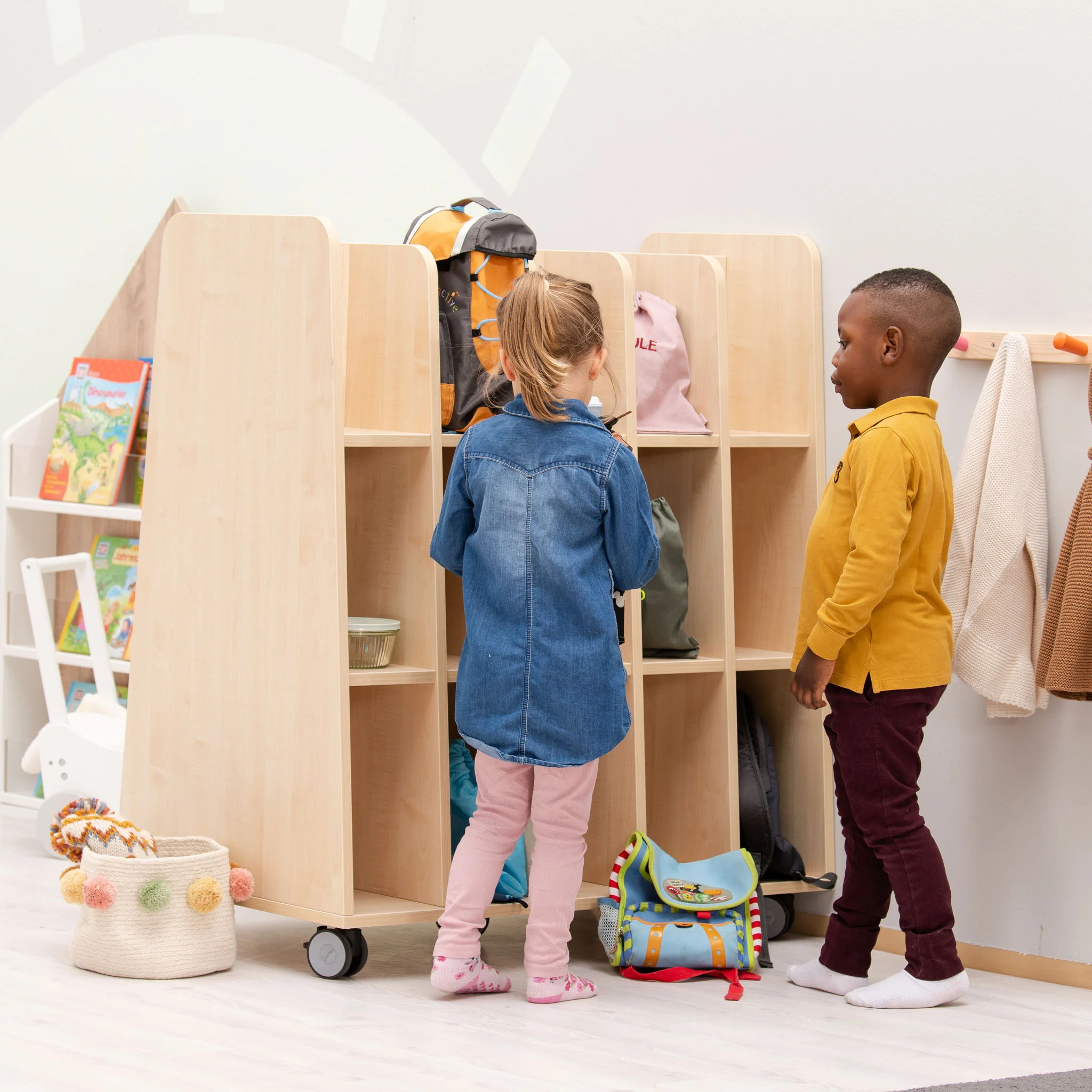 Kinderregal, Aufbewahrung, Kleidung, Schule, Spielzeug