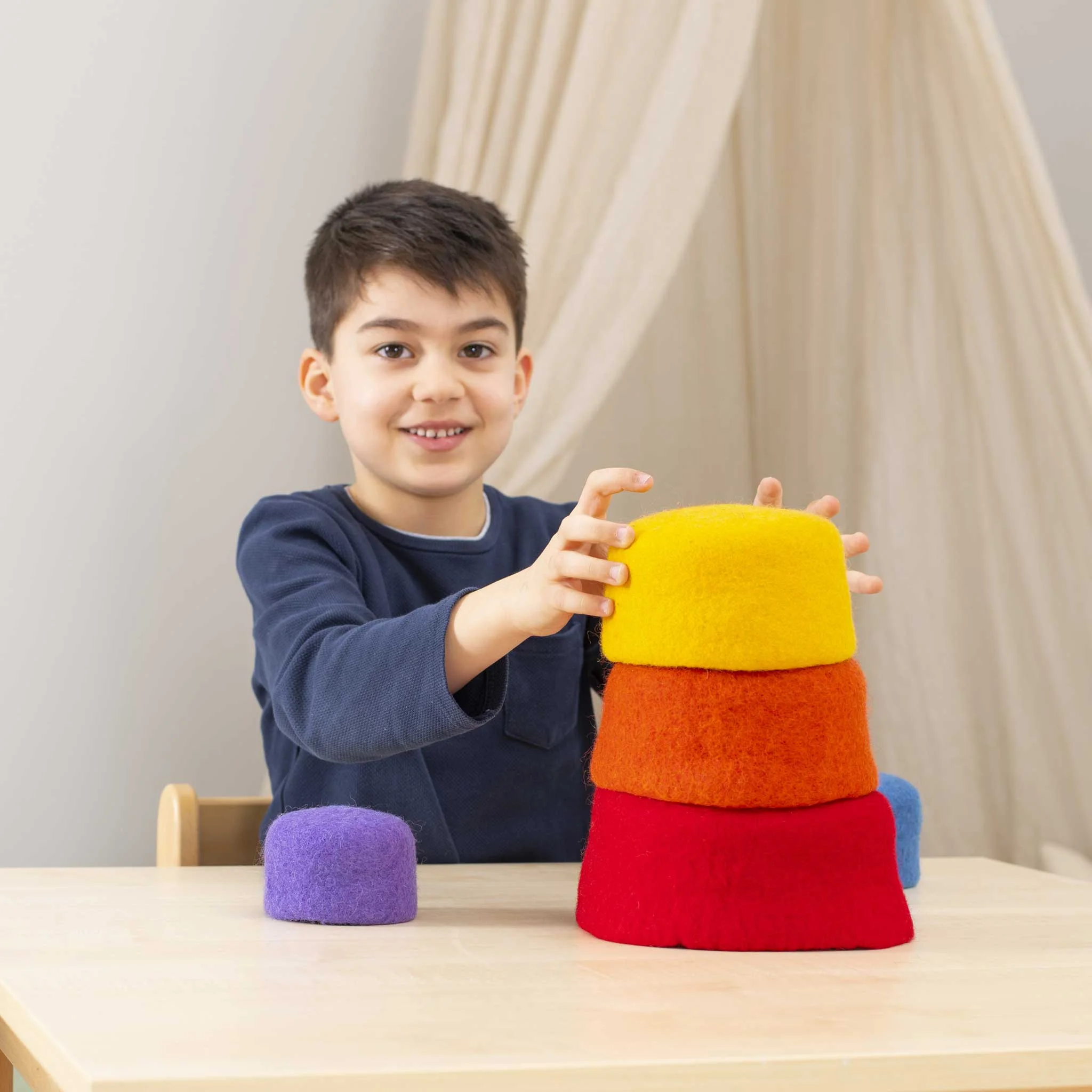 Kleinkind, Kleidung-Spielzeug, Bausteine, Stapelwürfel, Bunte Filzwürfel