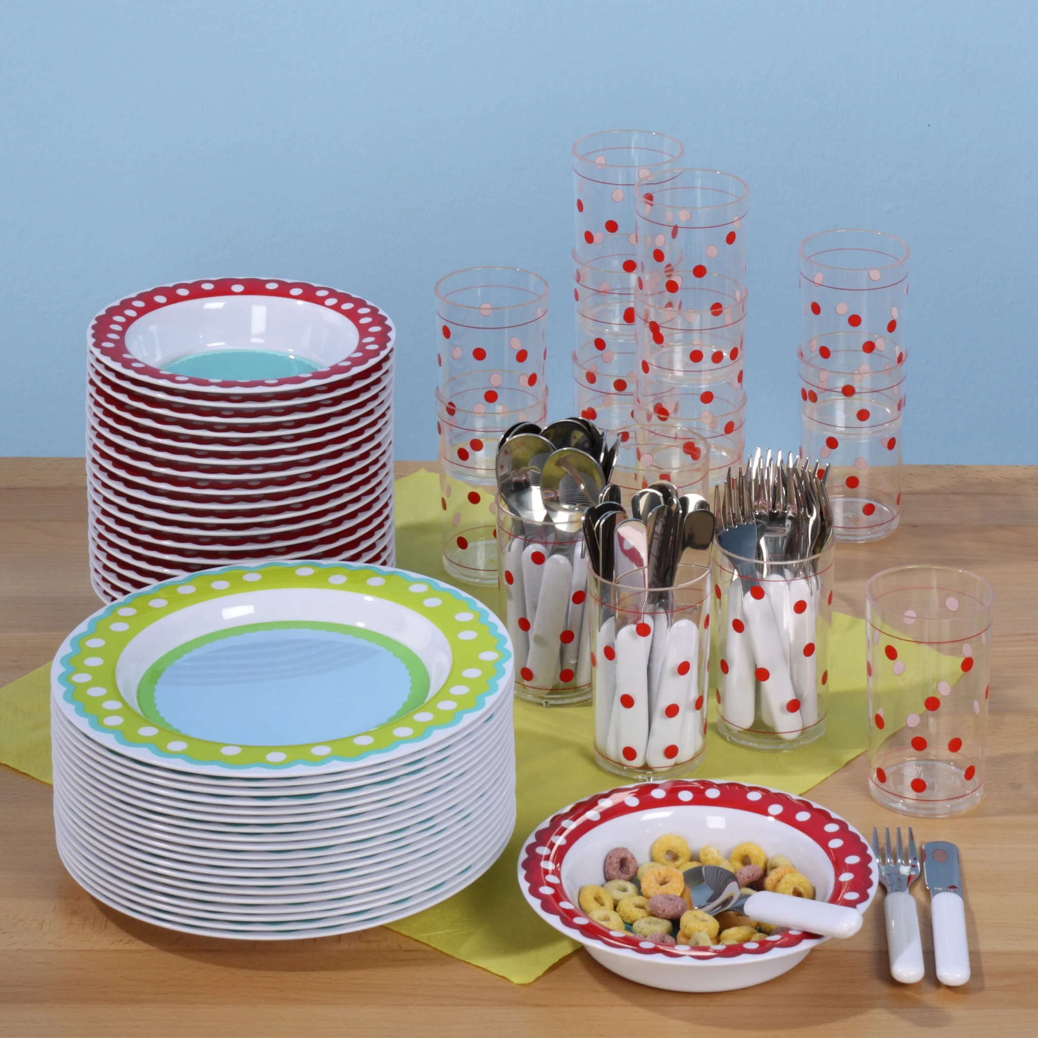 Teller-Set, Geschirr, Gläser, Besteck, Servierplatte